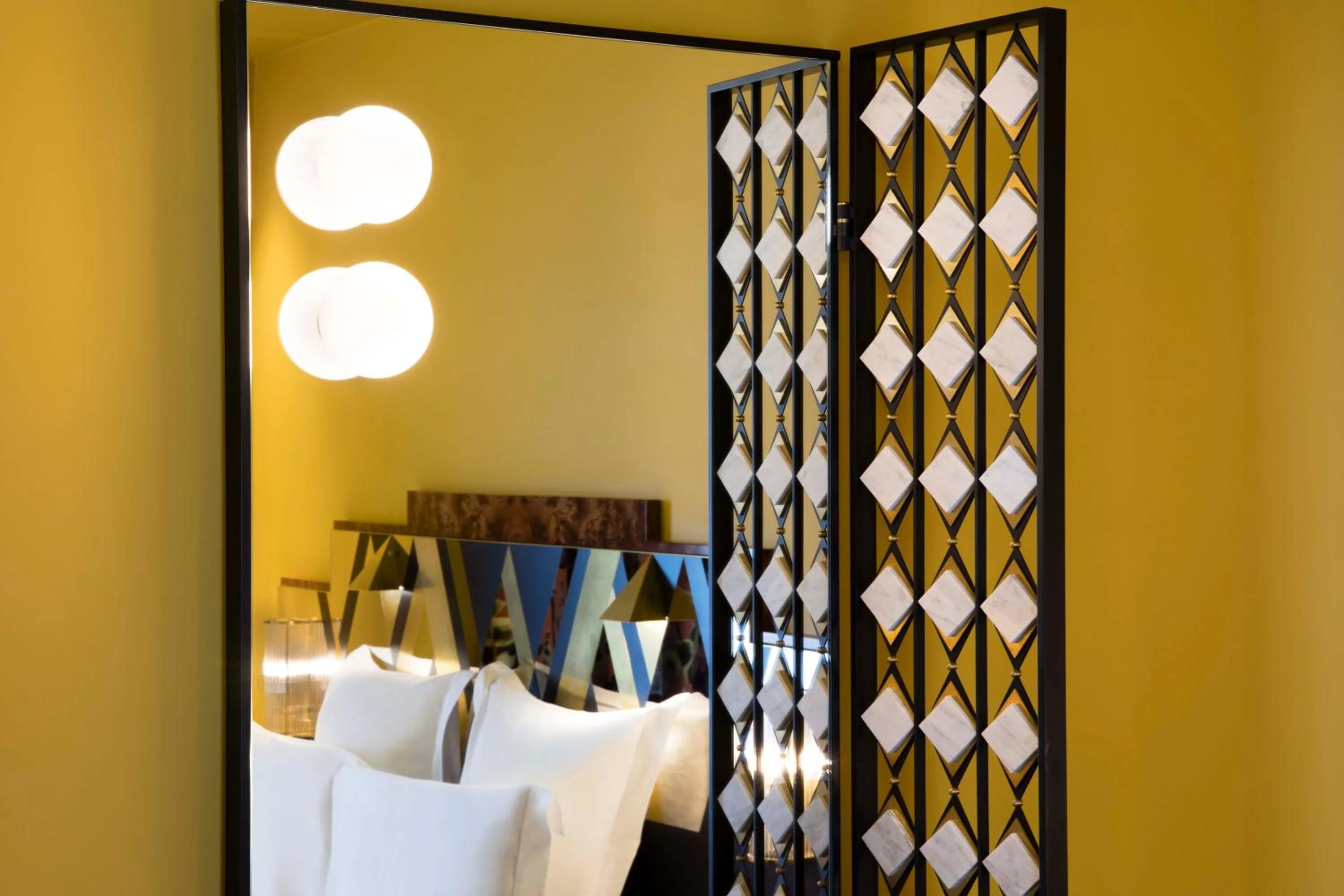 Bedroom in Hôtel Saint-Marc