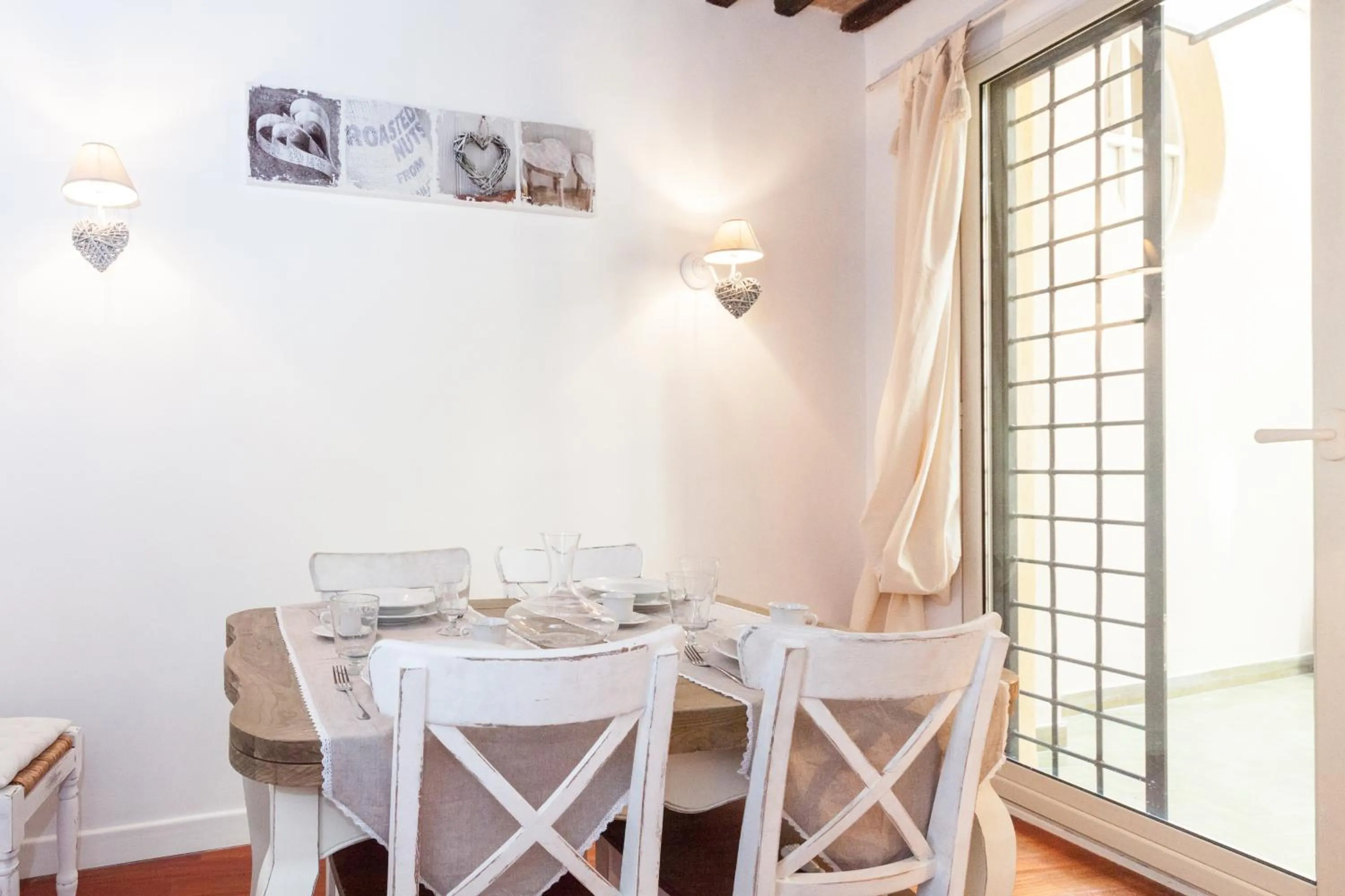 Dining area in La Maison de la vie