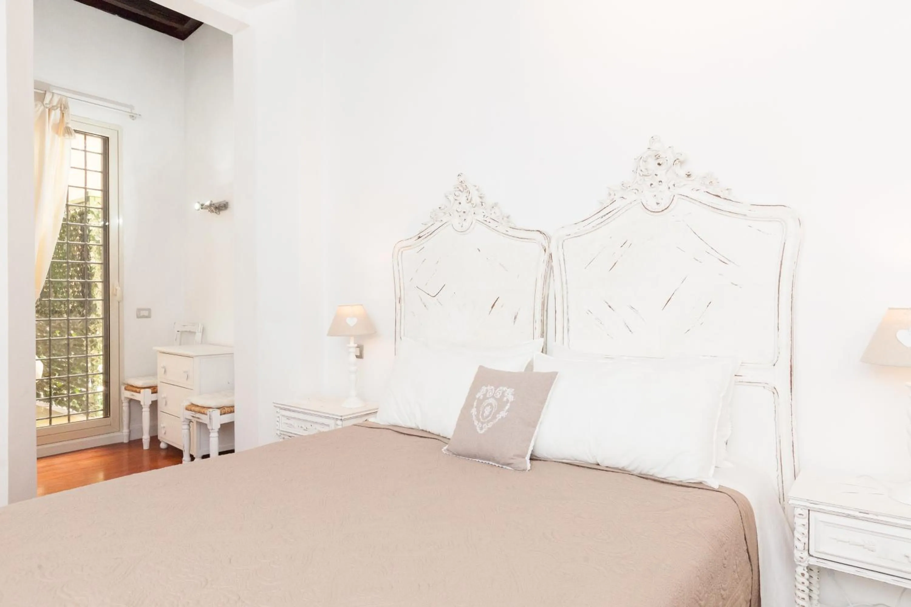 Bed in La Maison de la vie