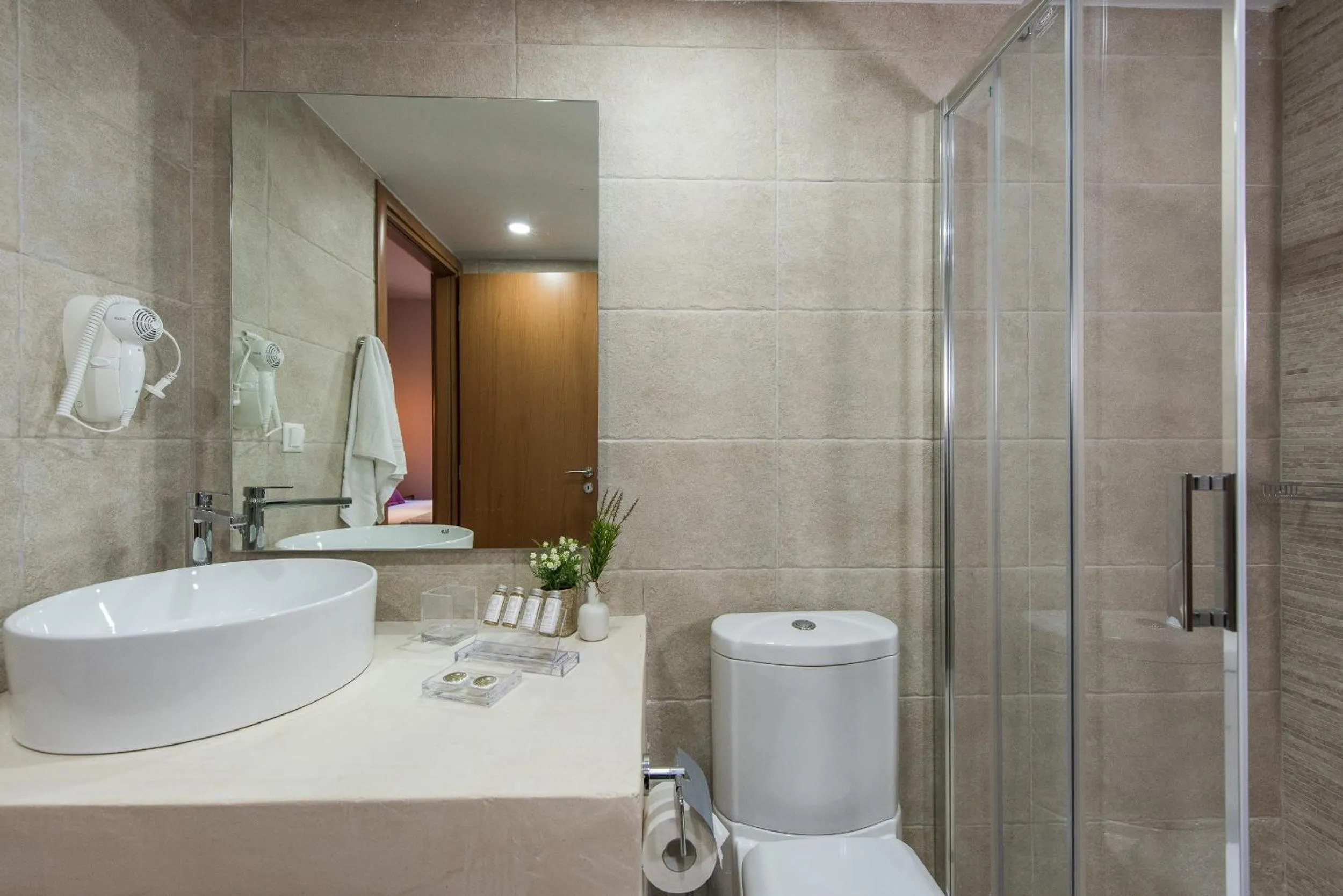 Bathroom in Bluebell Luxury Suites