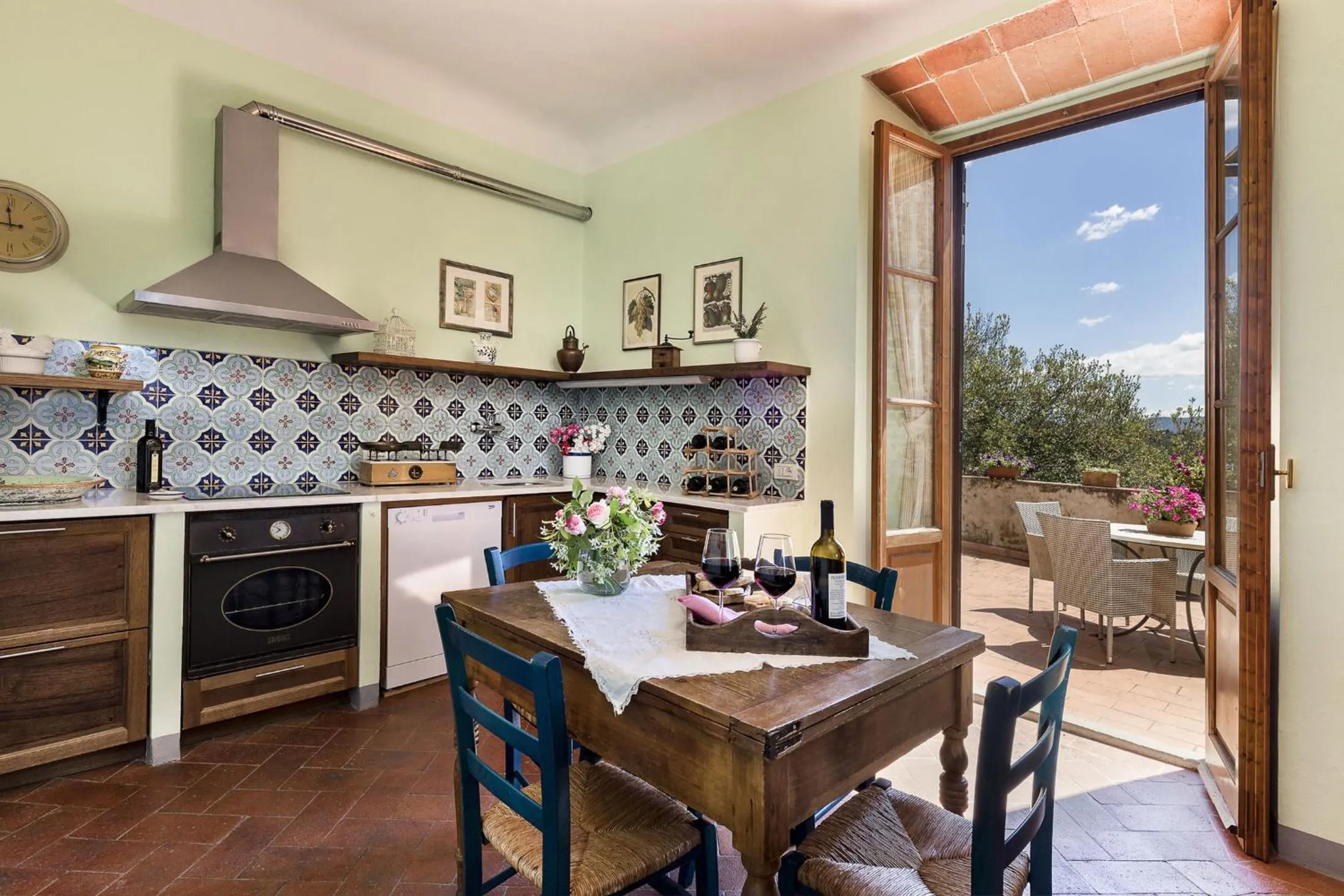 Kitchen or kitchenette in Castello di Cafaggio