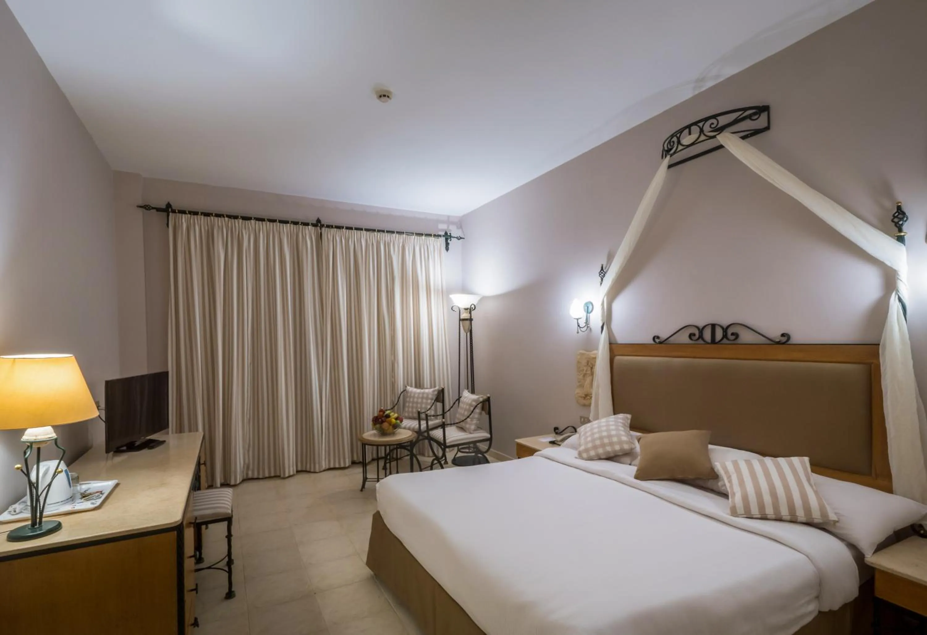 Bed in Sunny Days El Palacio Resort & Spa