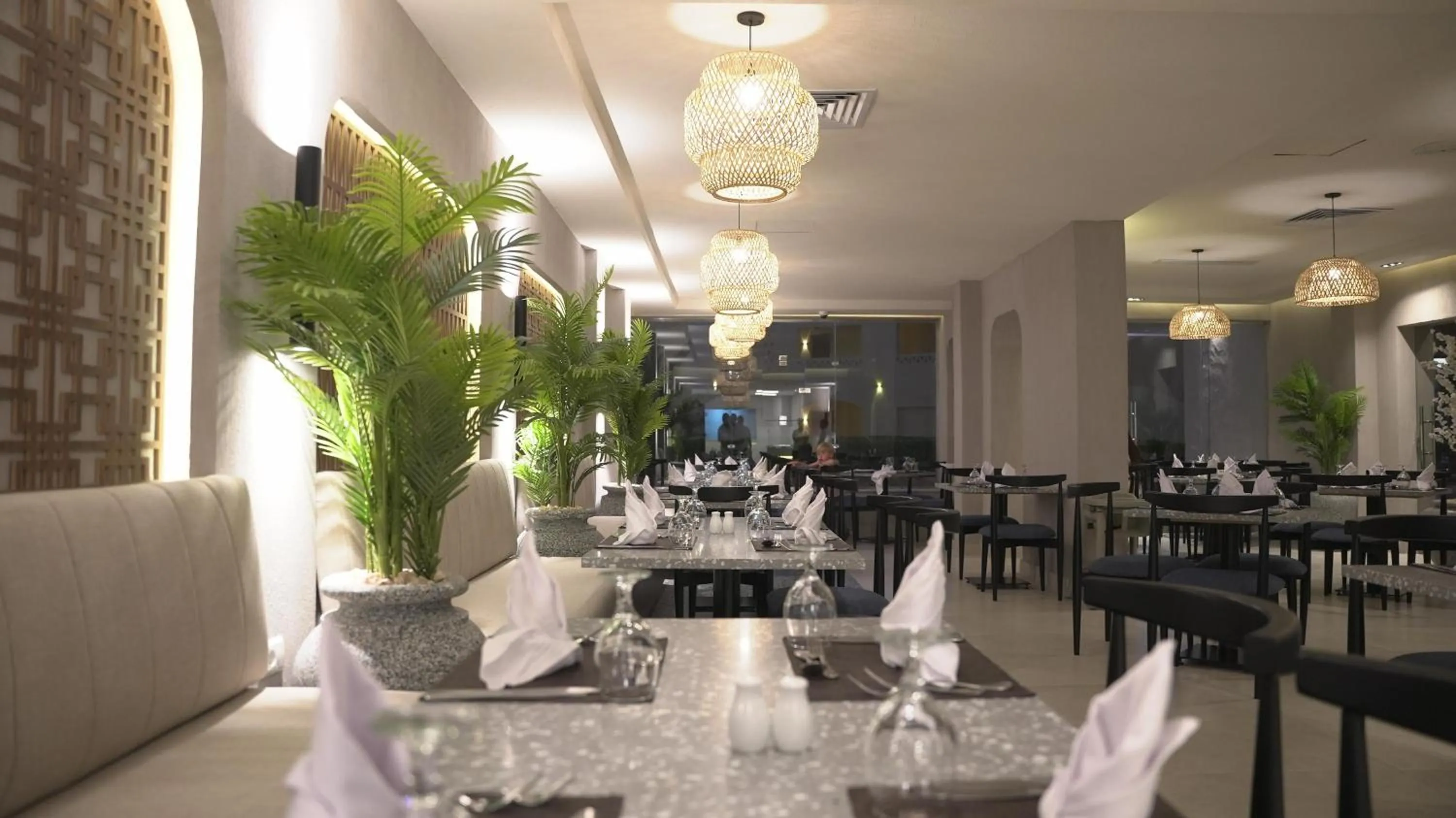 Restaurant/places to eat in Sunny Days El Palacio Resort & Spa