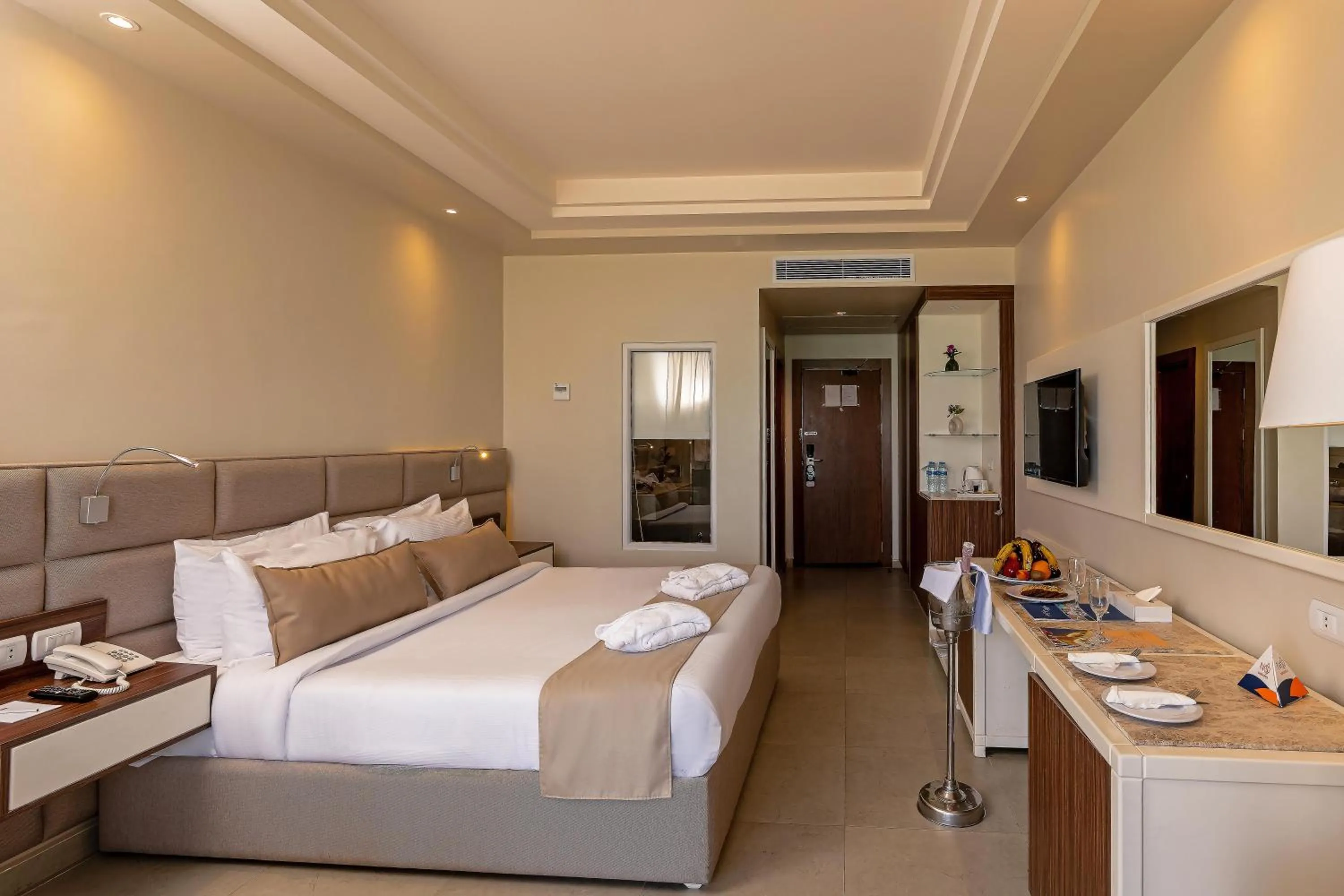 Photo of the whole room, Bed in Sunny Days El Palacio Resort & Spa