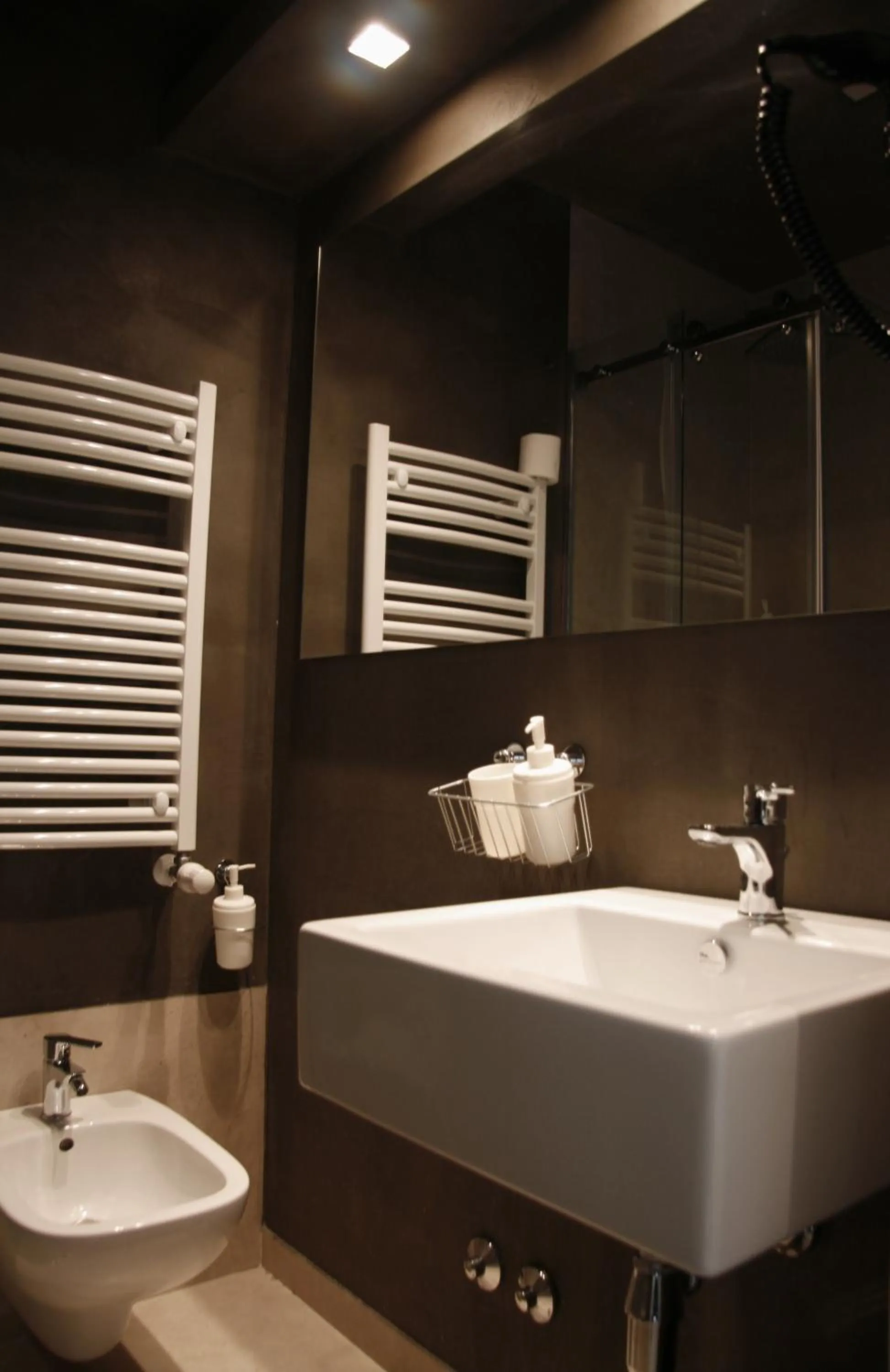 Bathroom in Belledonne Suite & Gallery