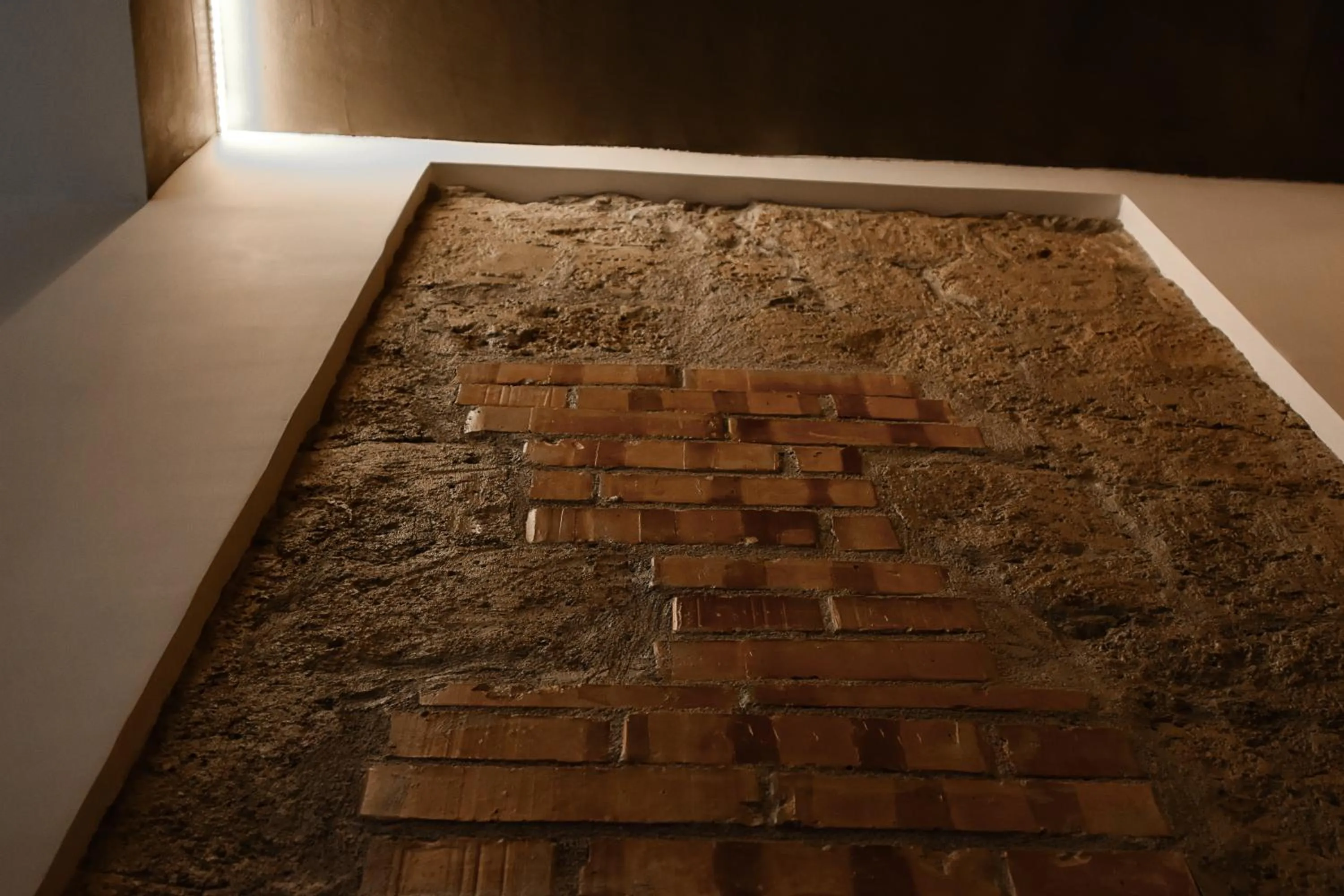 Photo of the whole room in Belledonne Suite & Gallery