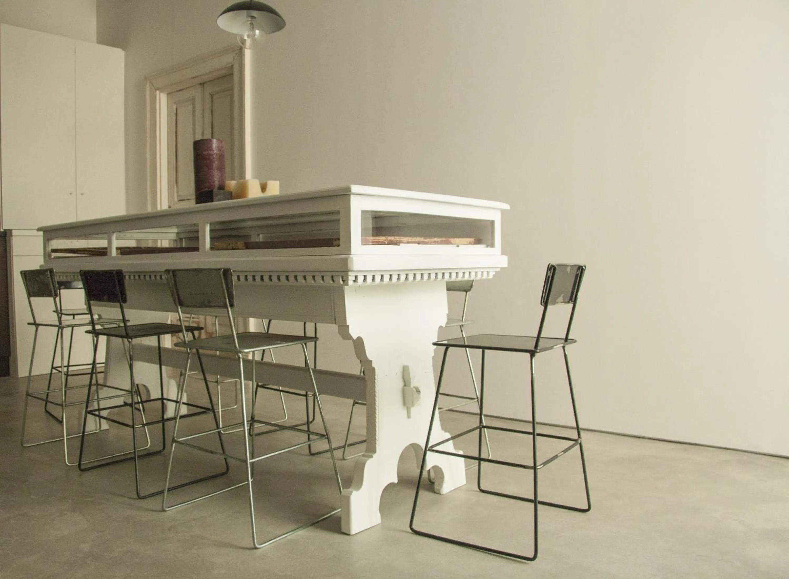 Dining area in Belledonne Suite & Gallery