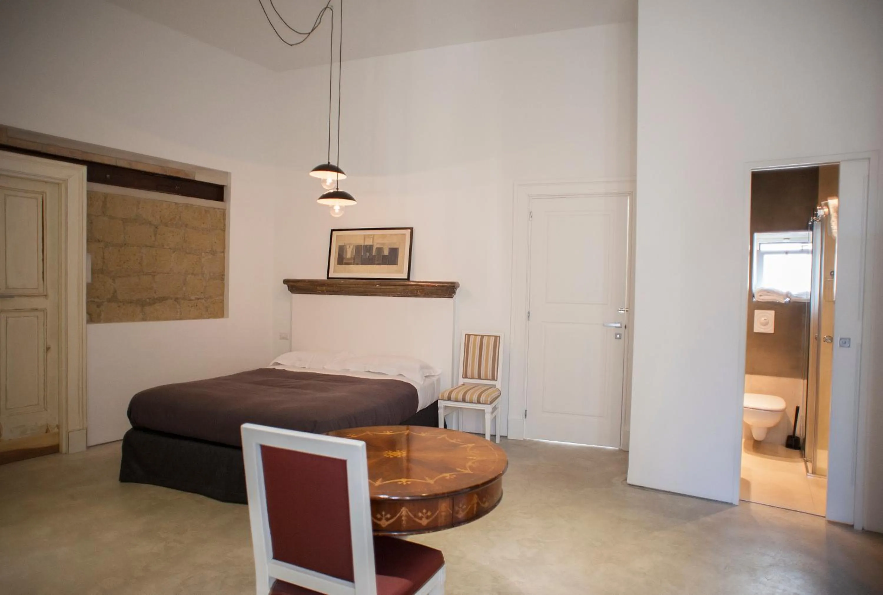 Bathroom in Belledonne Suite & Gallery