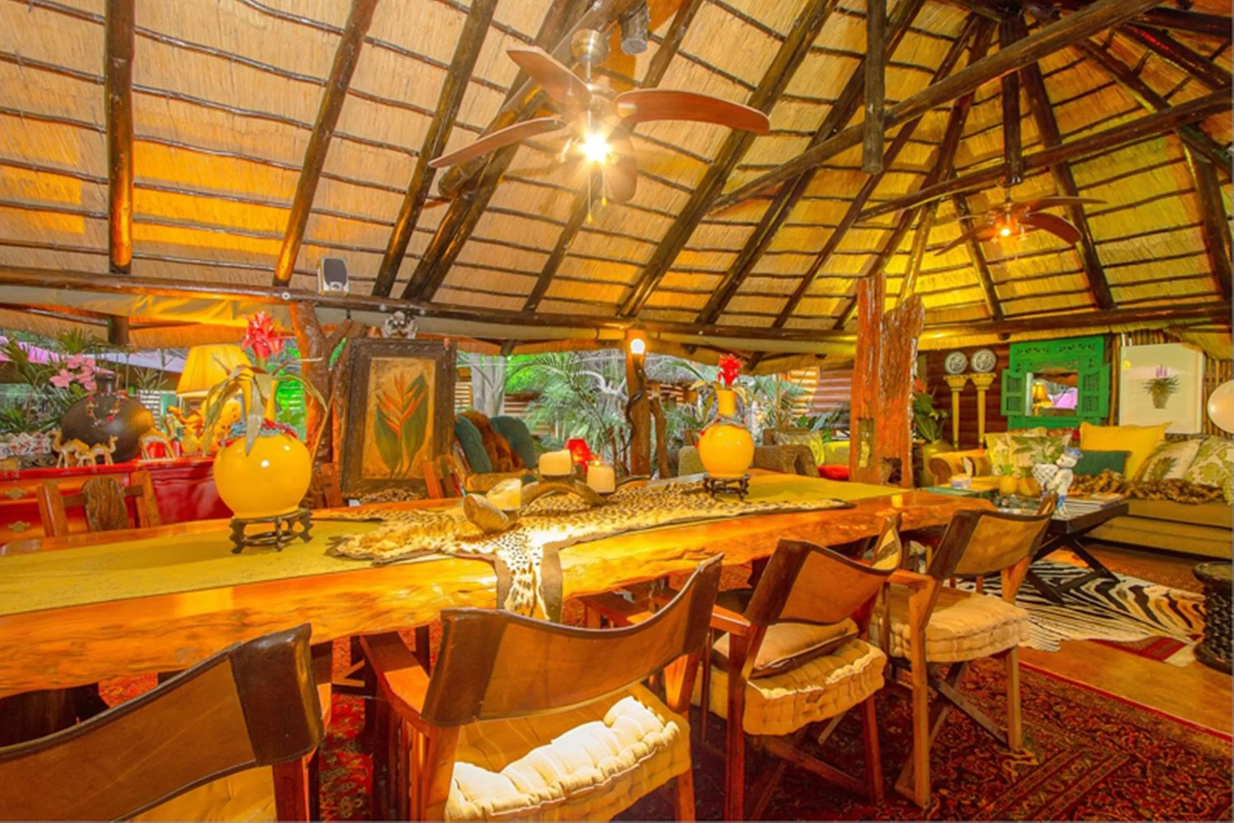 Restaurant/places to eat in Wielewaal Bush Lodge
