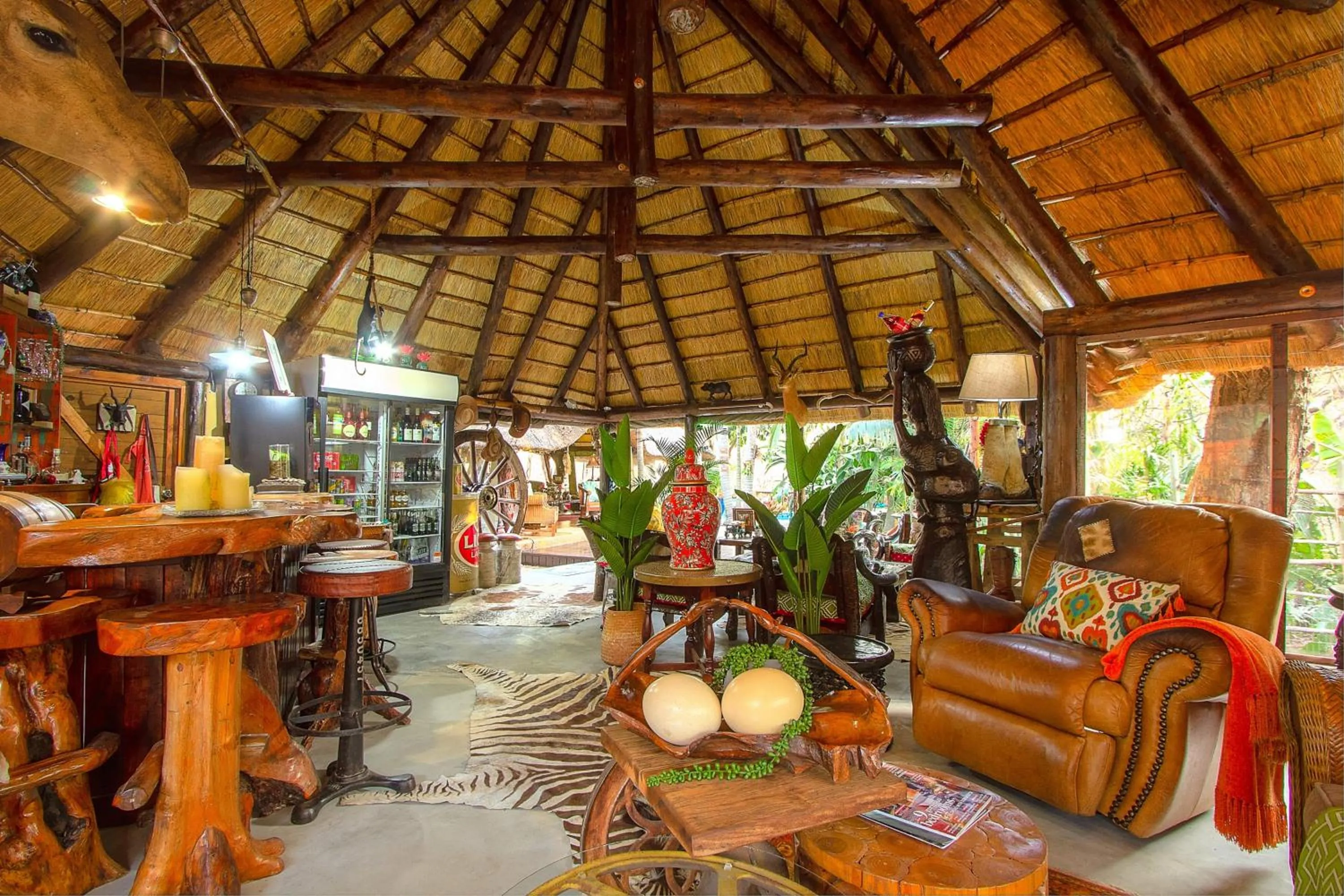 Lounge or bar in Wielewaal Bush Lodge
