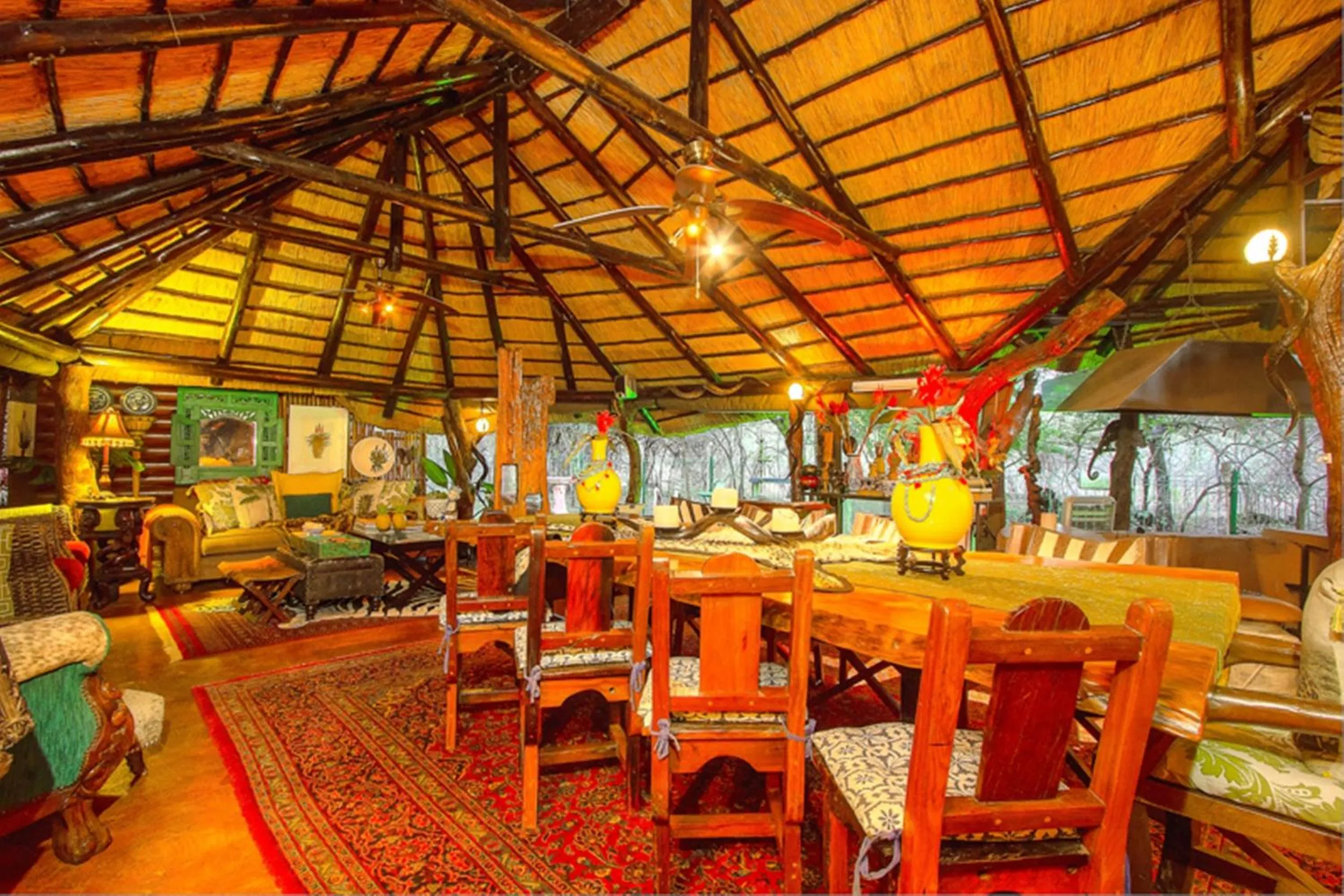 Restaurant/places to eat in Wielewaal Bush Lodge