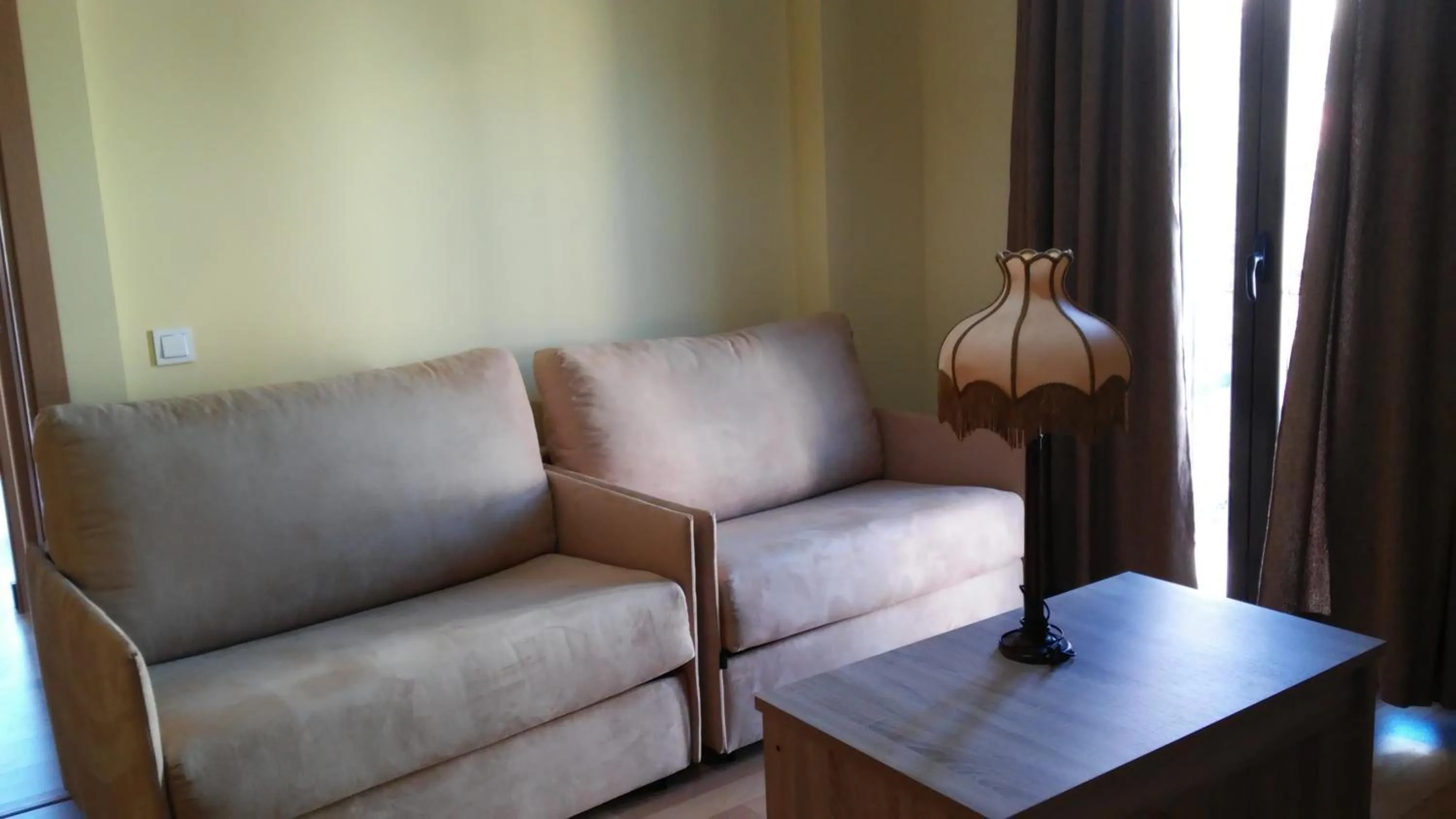 Photo of the whole room in Apartamentos Turísticos La Garza