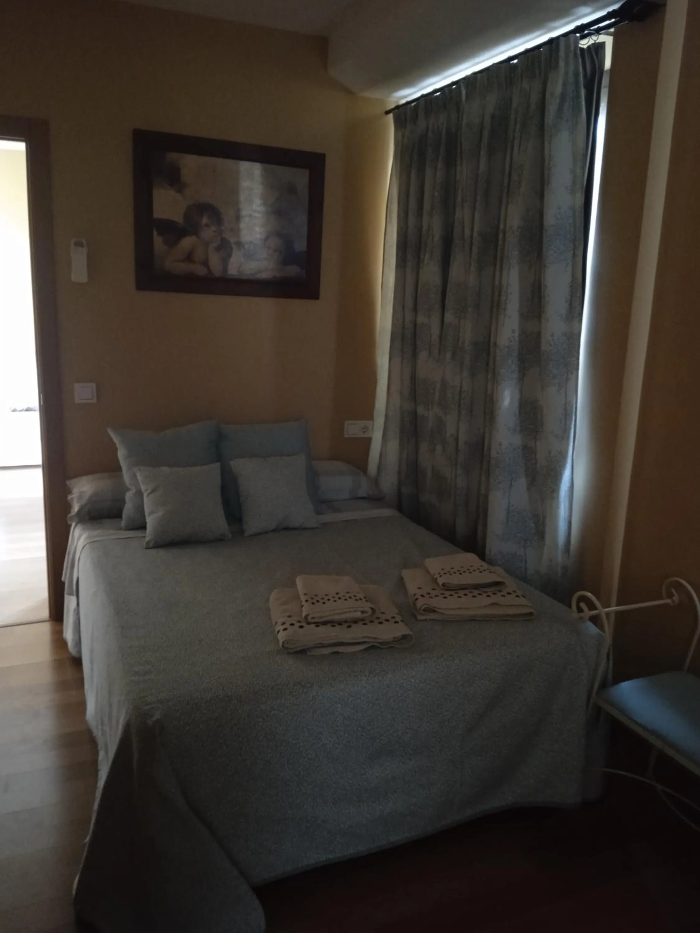 Bedroom, Bed in Apartamentos Turísticos La Garza