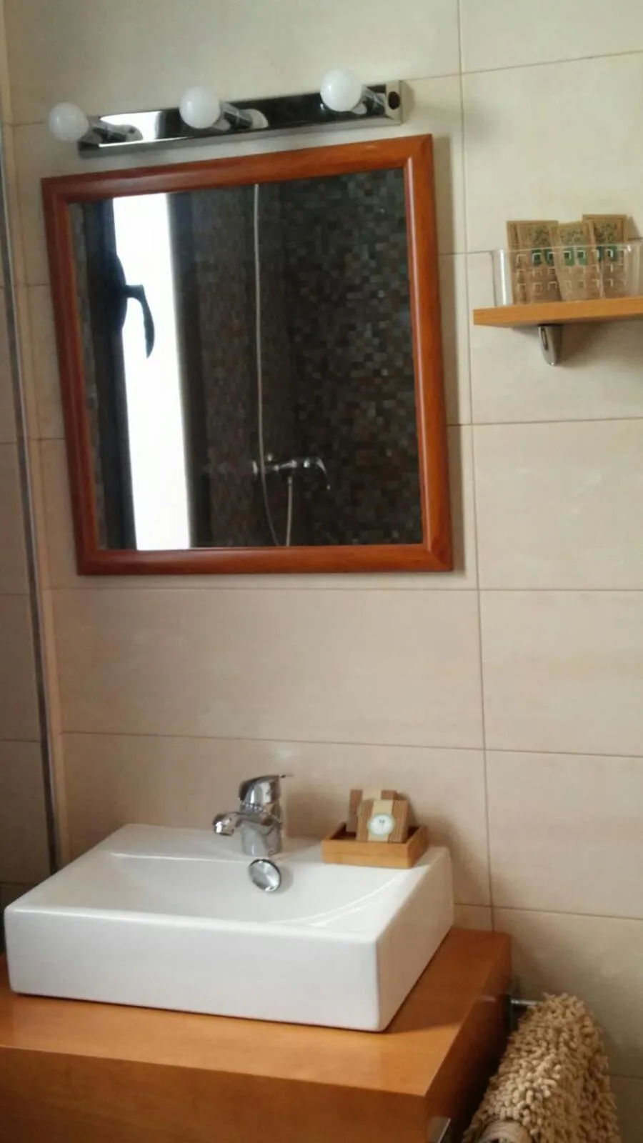 Bathroom in Apartamentos Turísticos La Garza