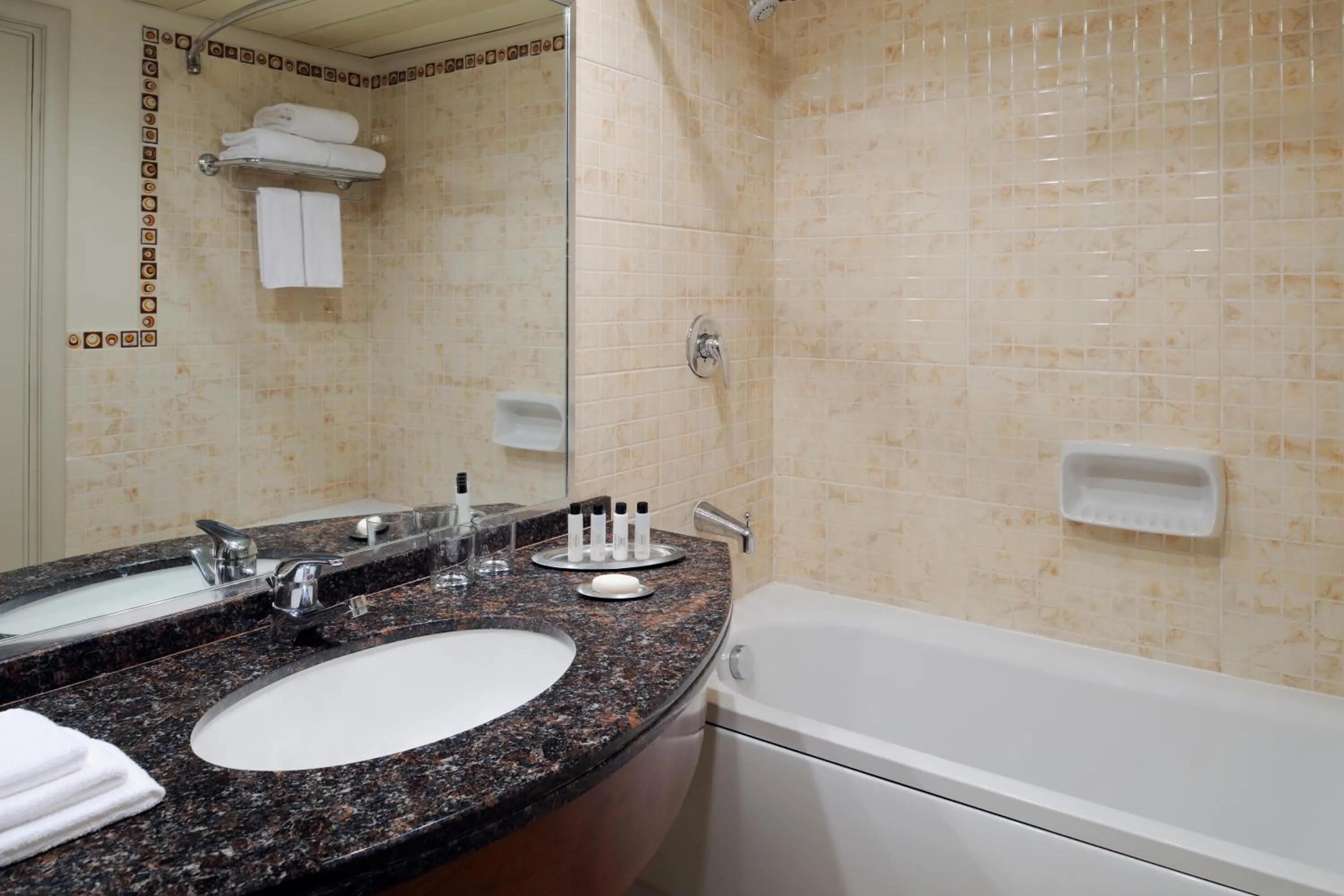 Bathroom in Naama Bay Promenade Beach Resort Managed By Accor