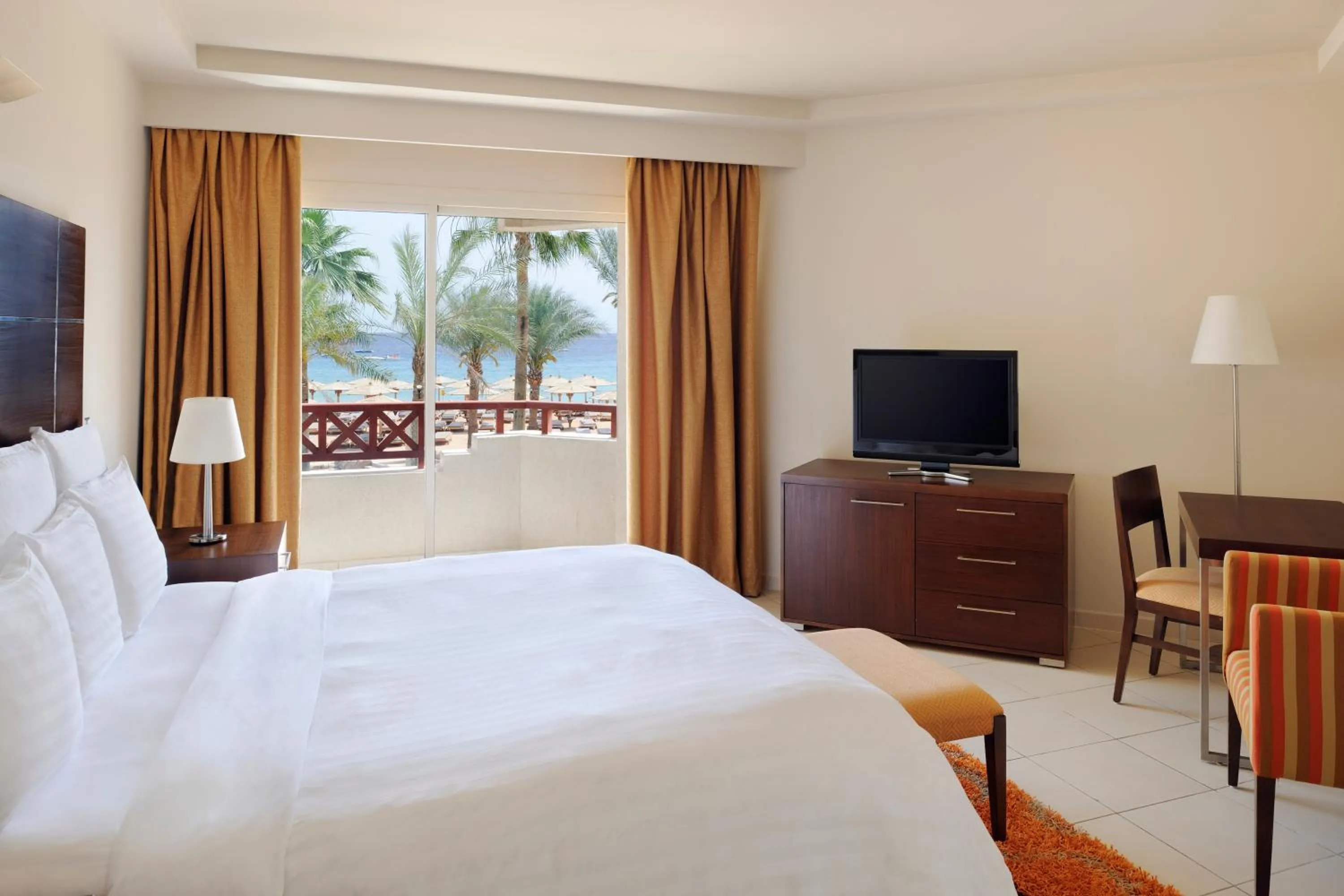 Bedroom, Bed in Naama Bay Promenade Beach Resort Managed By Accor