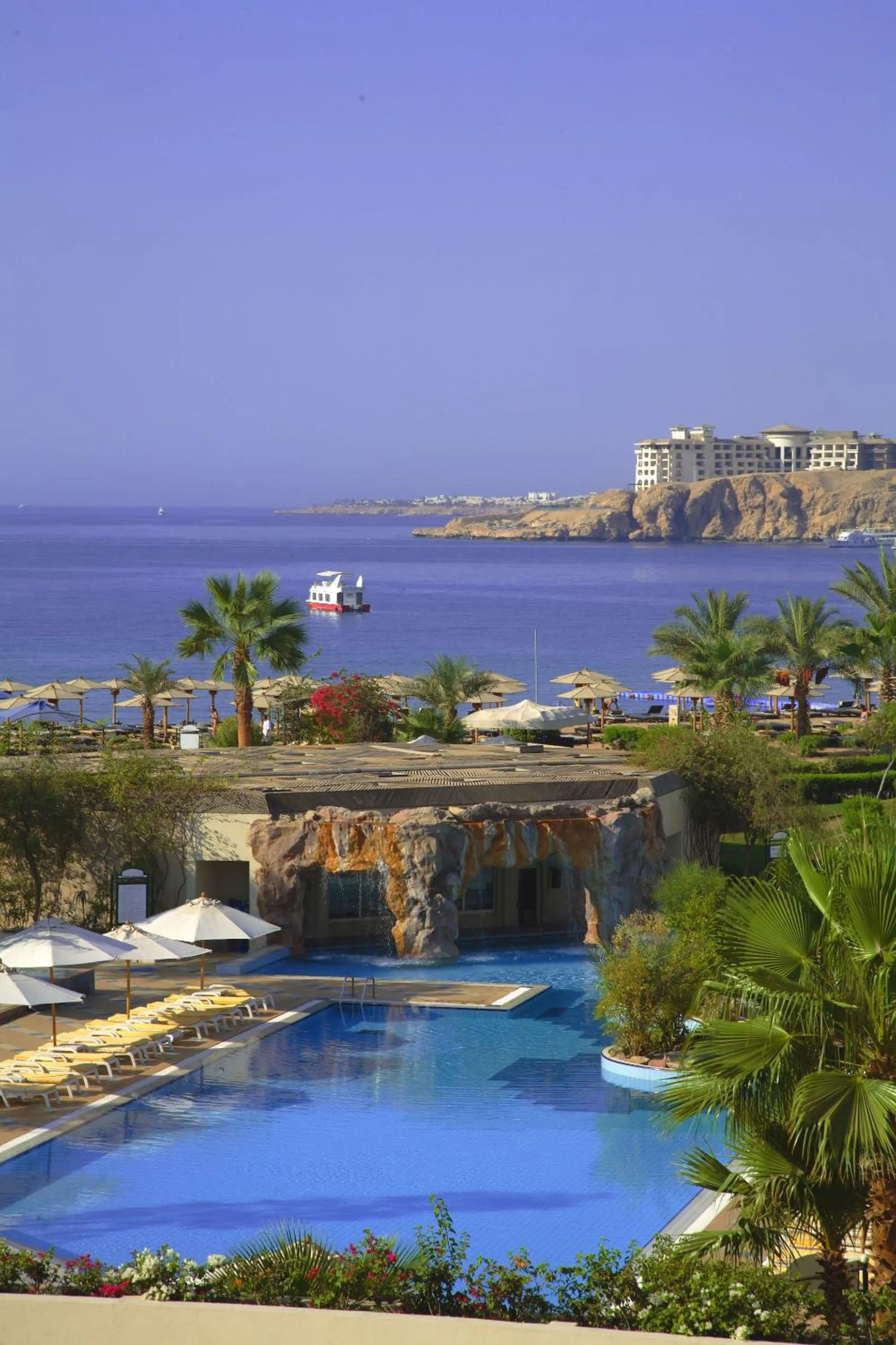 Swimming pool in Naama Bay Promenade Beach Resort Managed By Accor