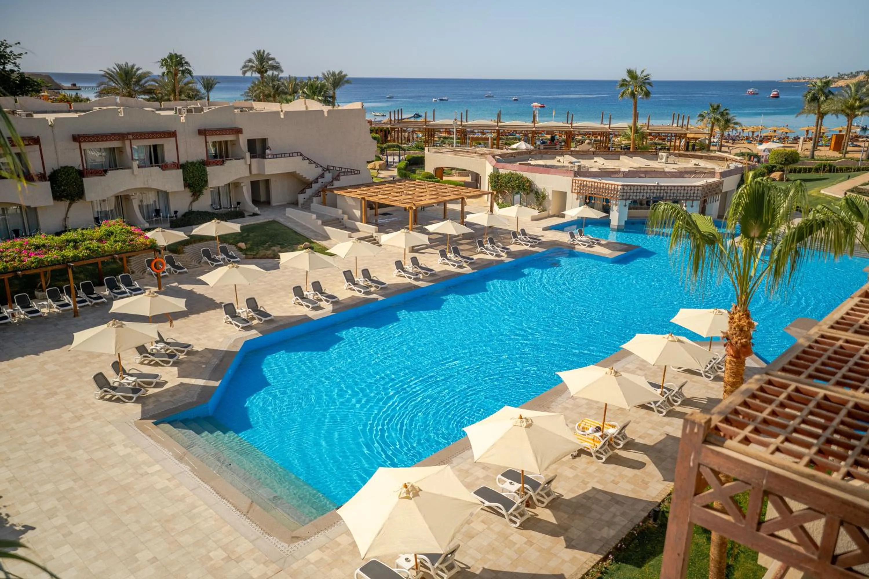 Swimming pool in Naama Bay Promenade Beach Resort Managed By Accor