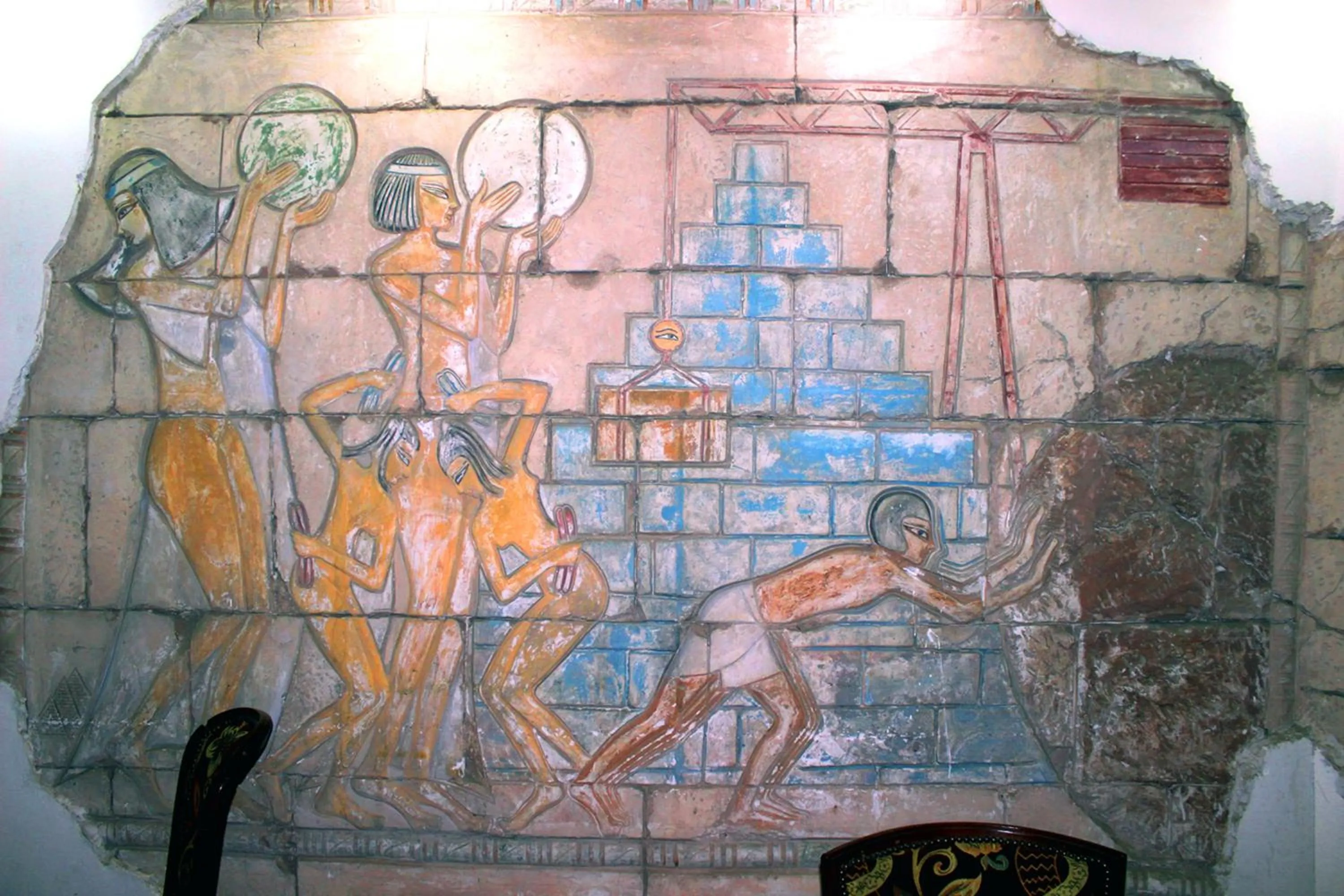 Decorative detail in Gaddis Hotel, Suites and Apartments