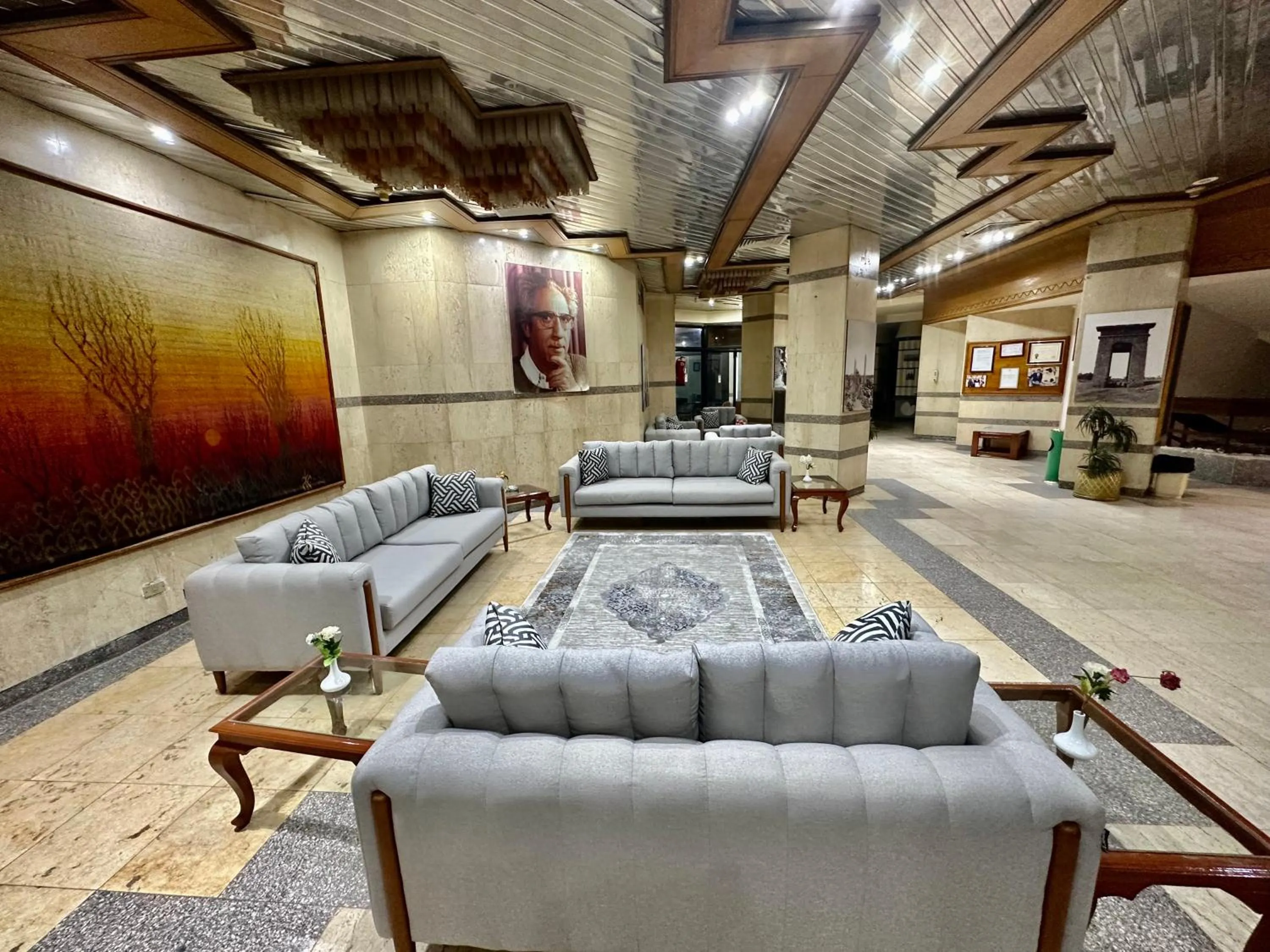 Lobby or reception in Gaddis Hotel, Suites and Apartments