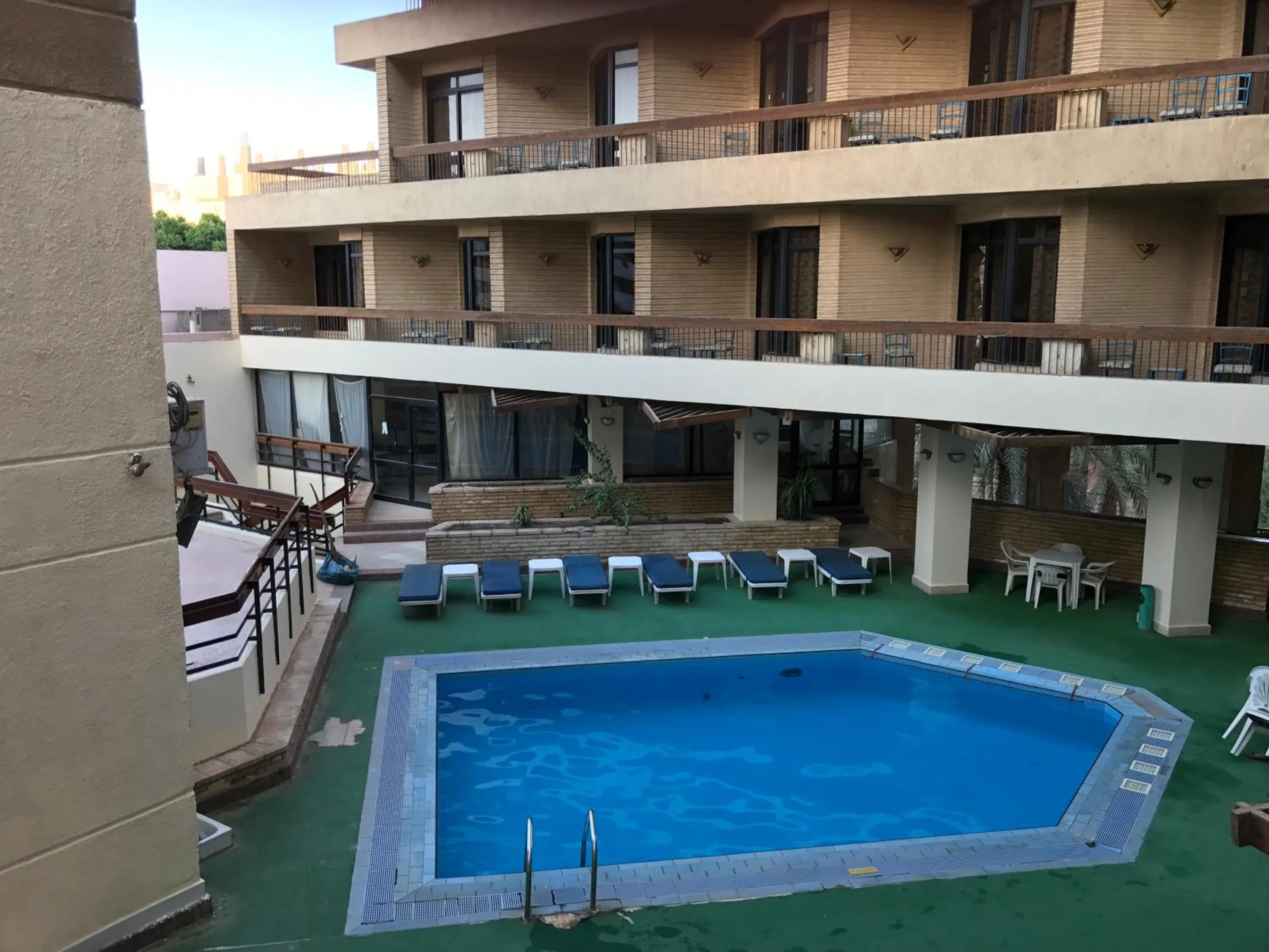 Swimming pool in Gaddis Hotel, Suites and Apartments