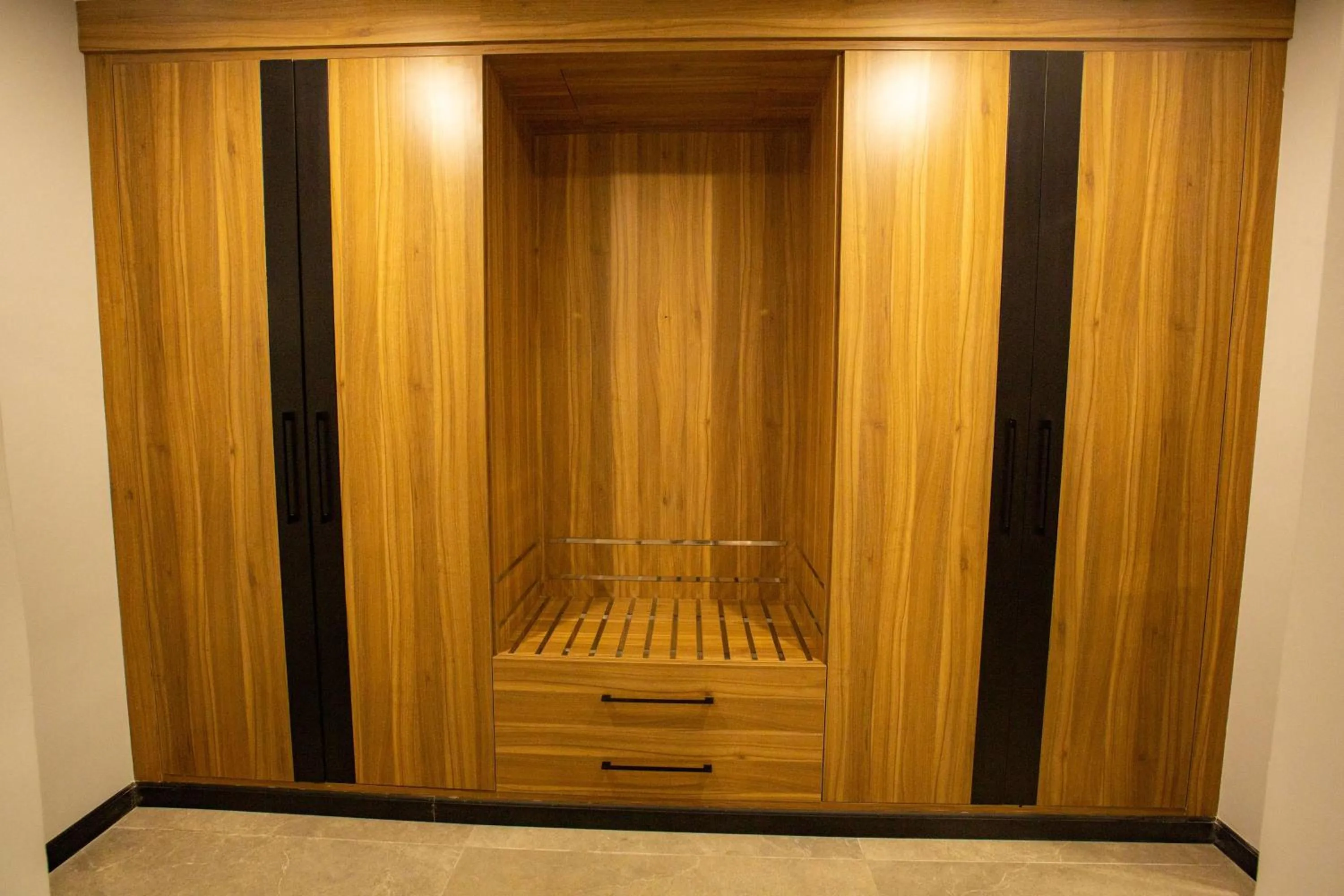 Bedroom in Radisson Blu Hotel & Convention Center, Alexandria