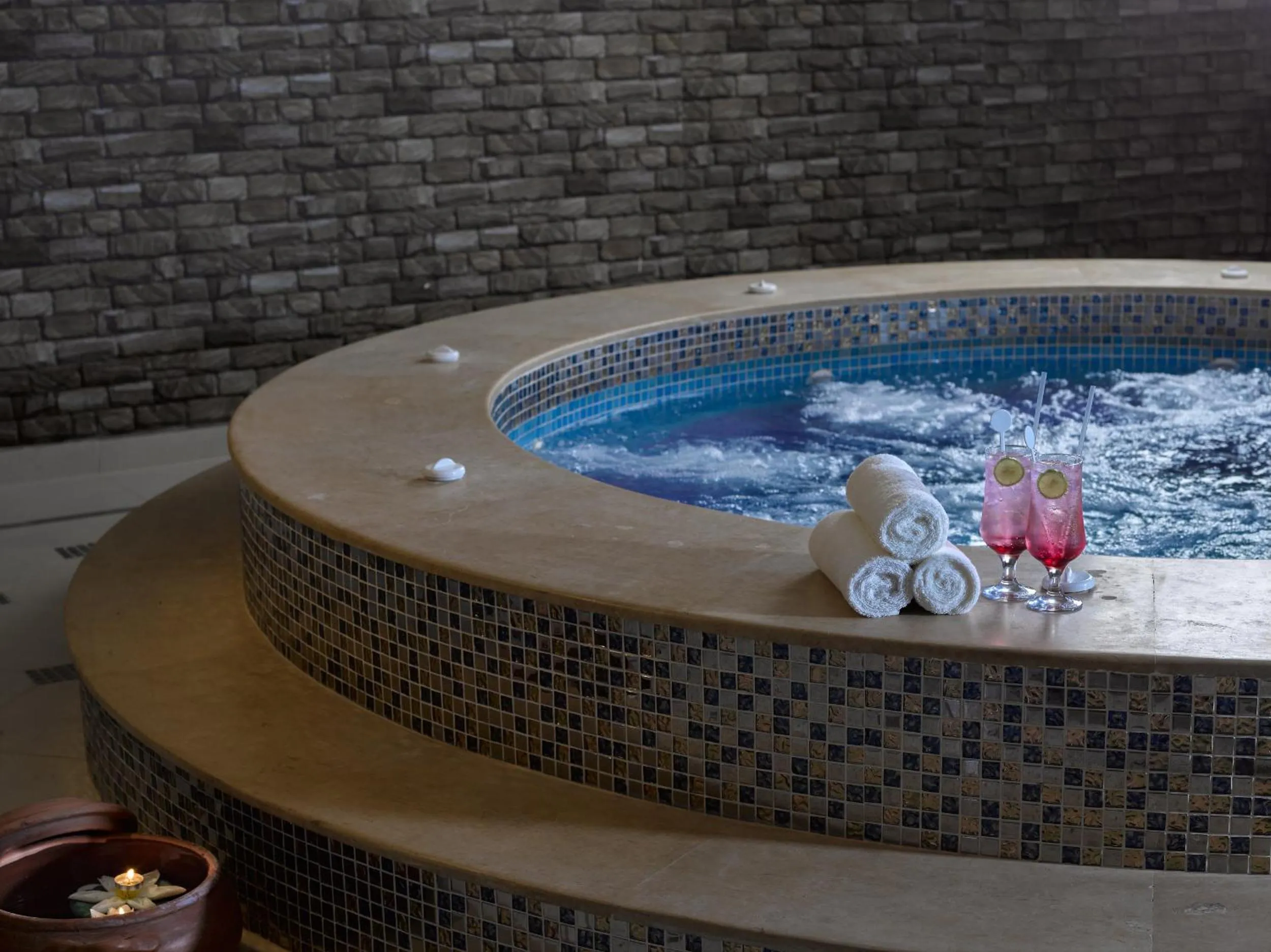 Spa and wellness centre/facilities in Radisson Blu Hotel & Convention Center, Alexandria