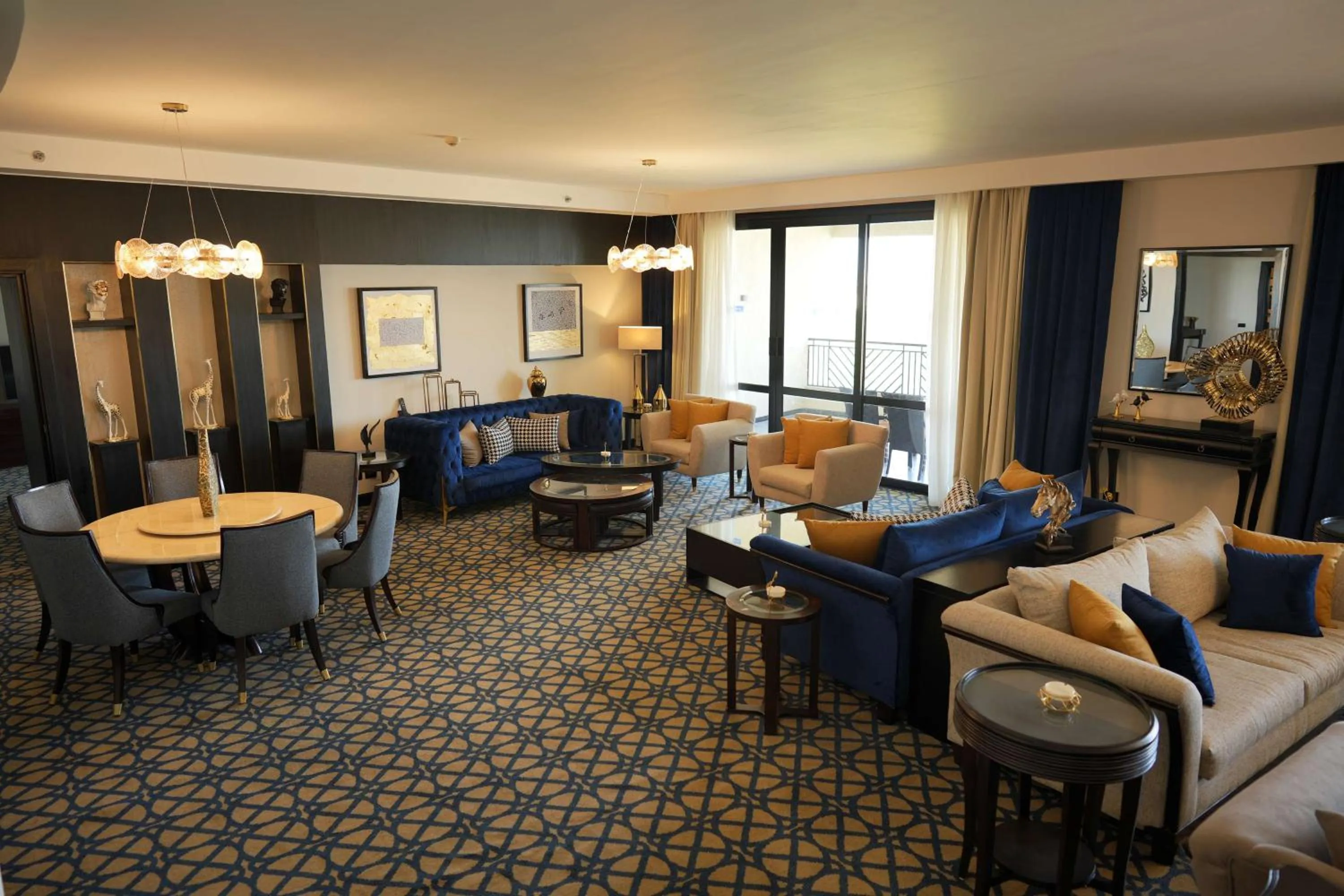 Photo of the whole room in Radisson Blu Hotel & Convention Center, Alexandria