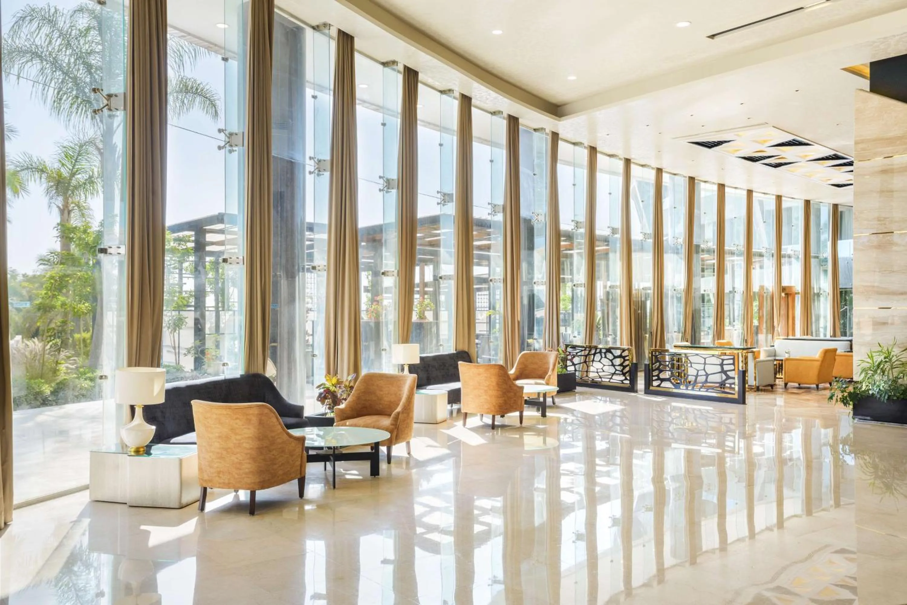Lobby or reception in Radisson Blu Hotel & Convention Center, Alexandria