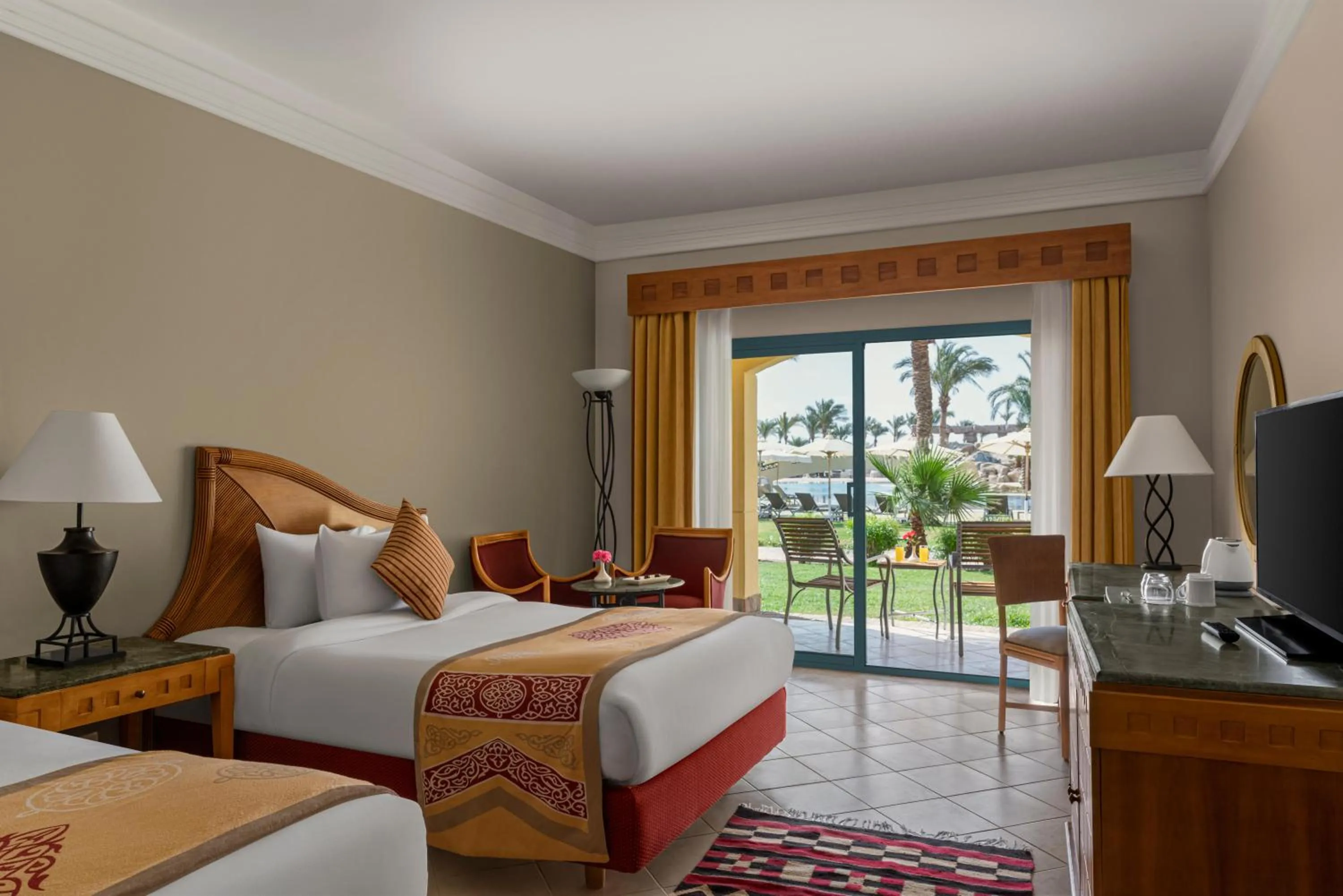 Photo of the whole room in The Bayview Taba Heights Resort