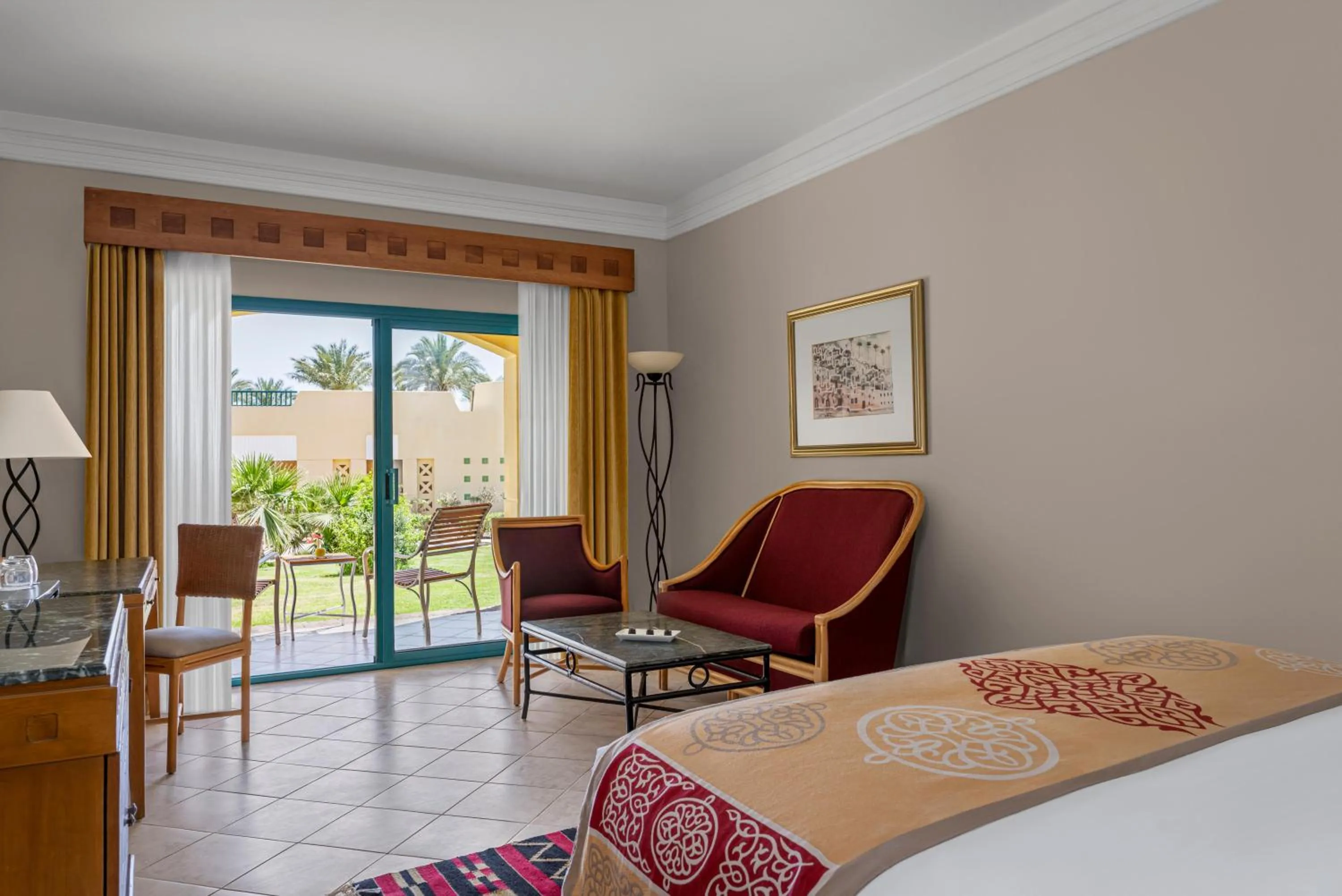 Photo of the whole room in The Bayview Taba Heights Resort