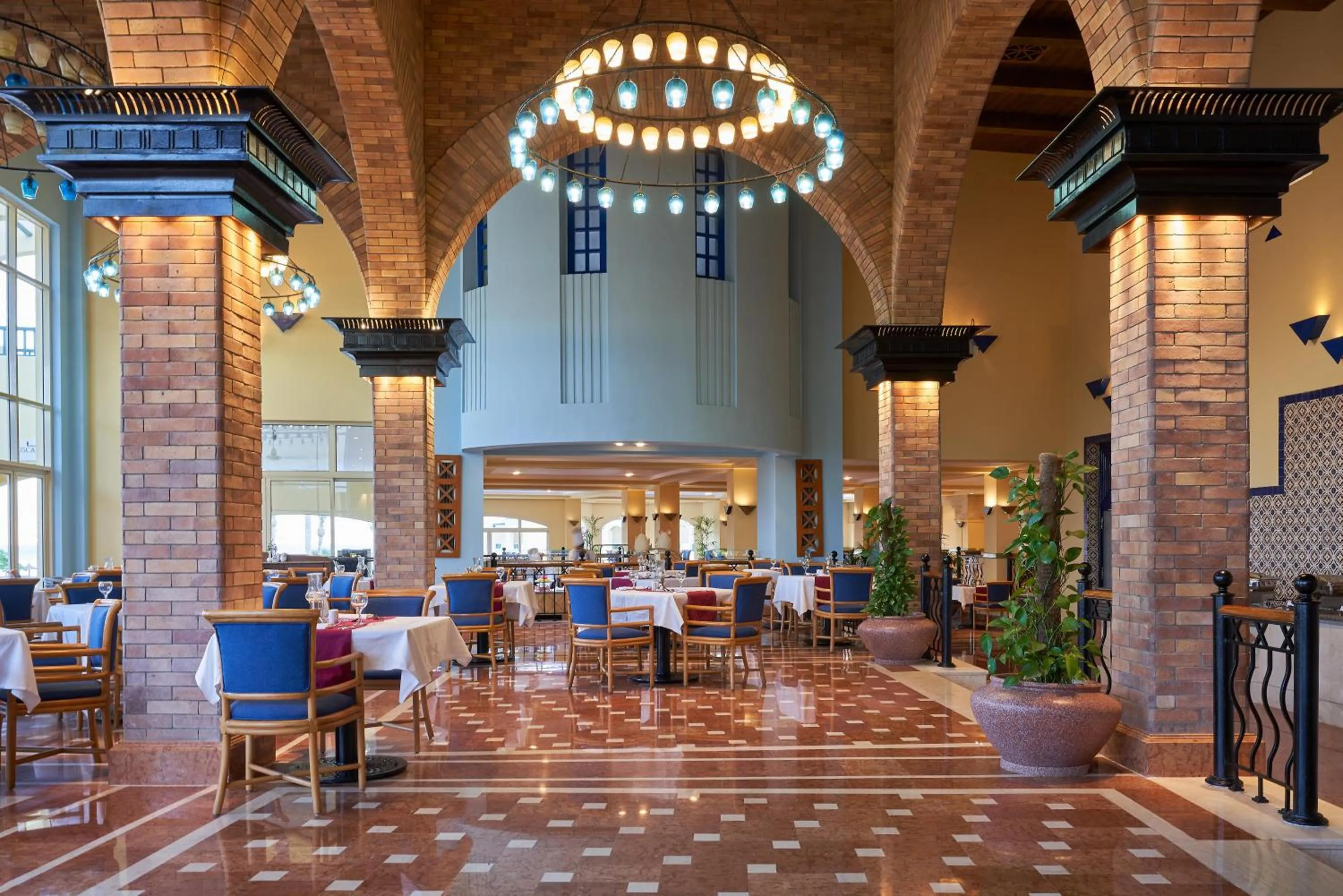 Restaurant/places to eat in The Bayview Taba Heights Resort