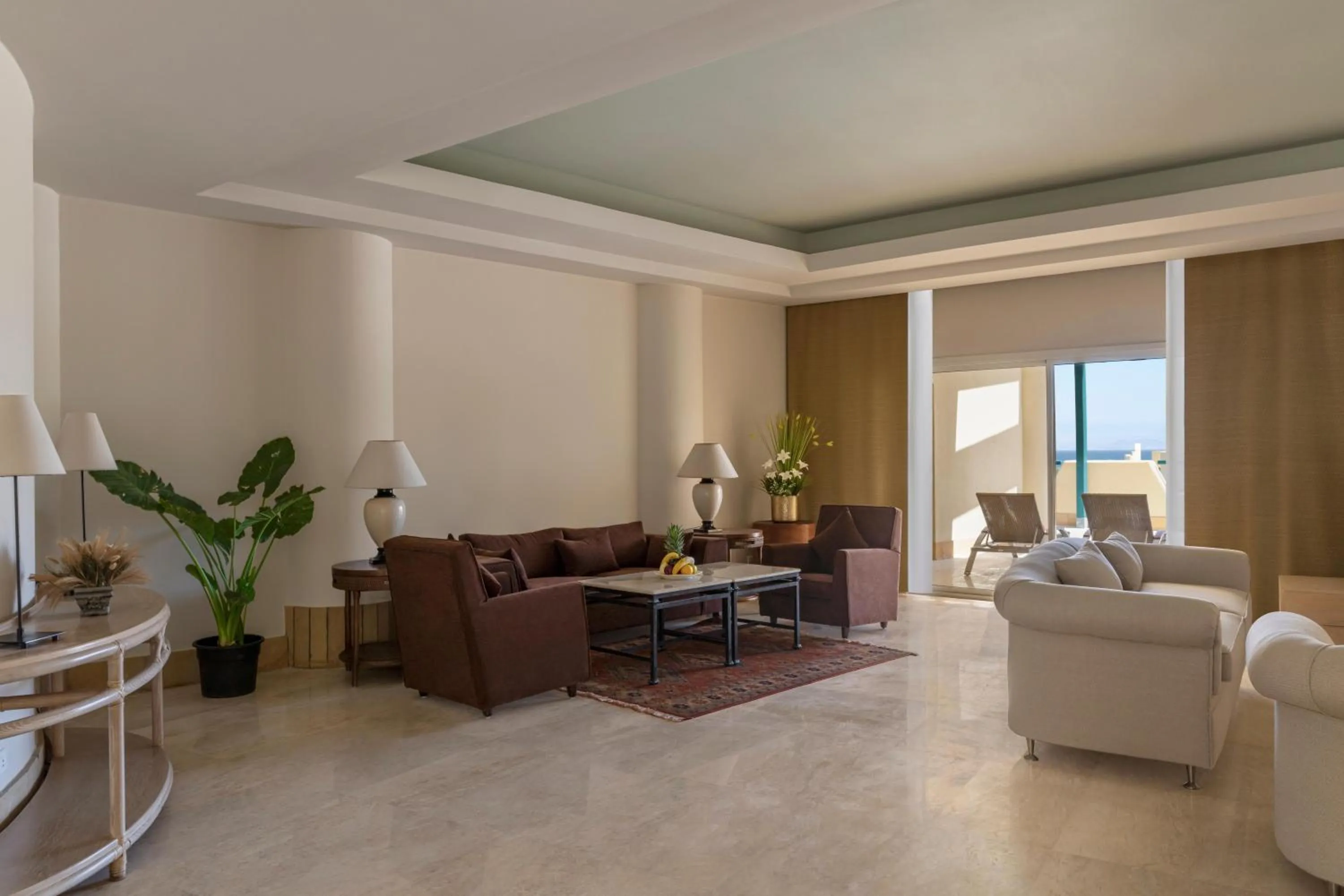 Photo of the whole room in The Bayview Taba Heights Resort