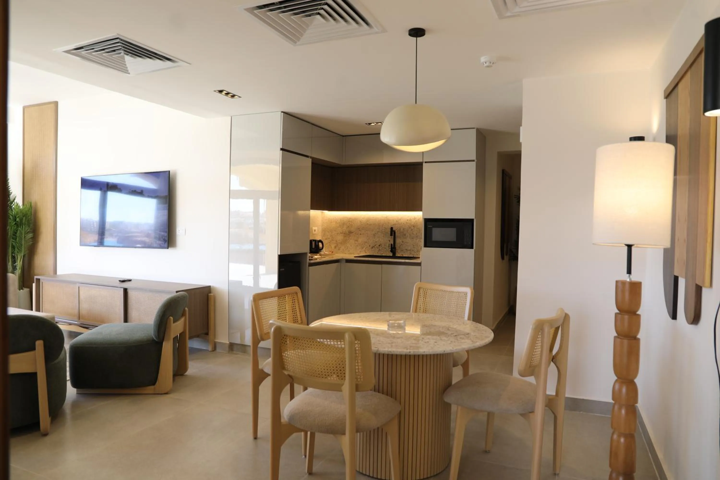 Dining area in Sunny Days Palma De Mirette Resort & Spa