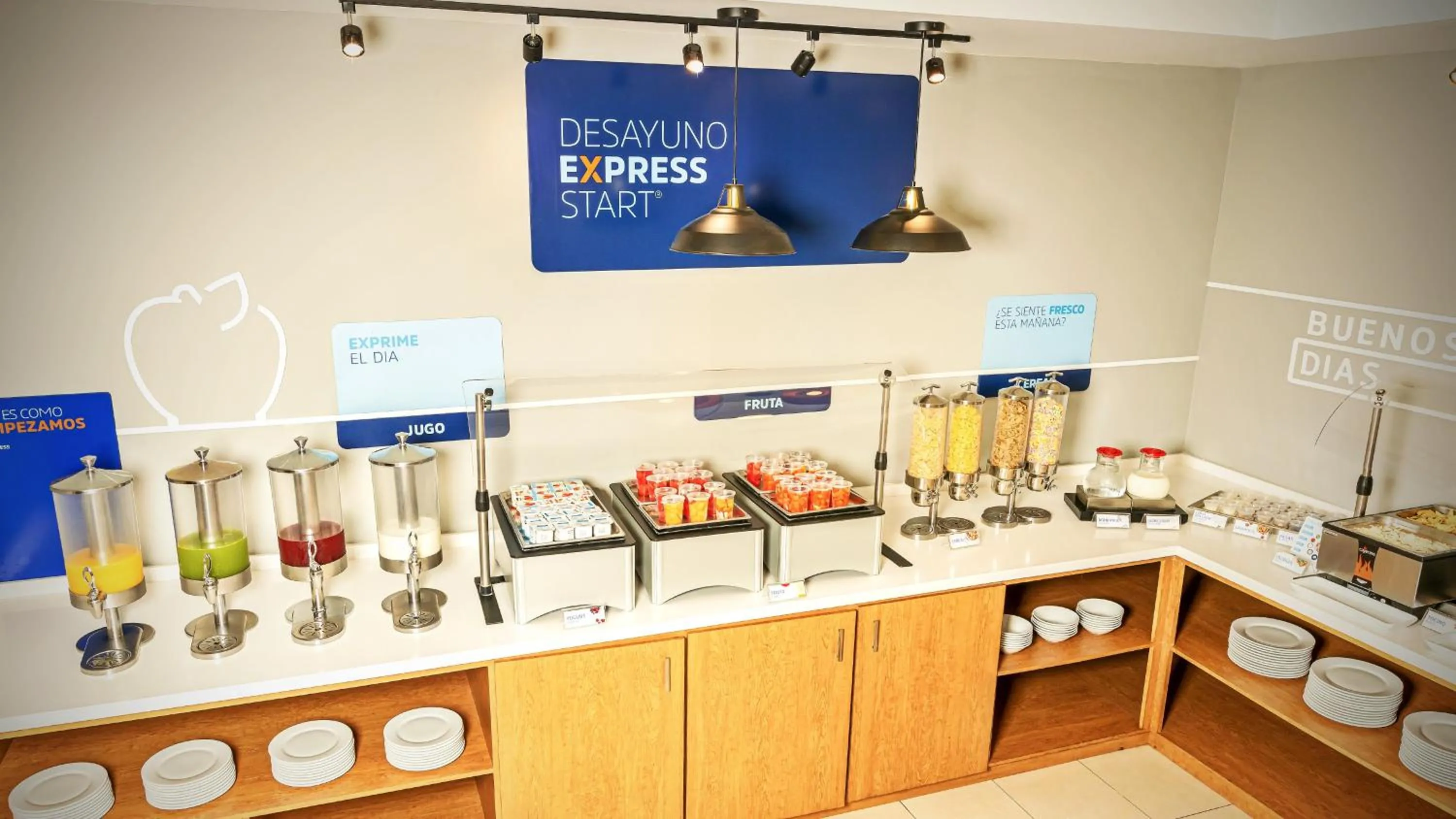 Restaurant/places to eat in Holiday Inn Express Chihuahua by IHG