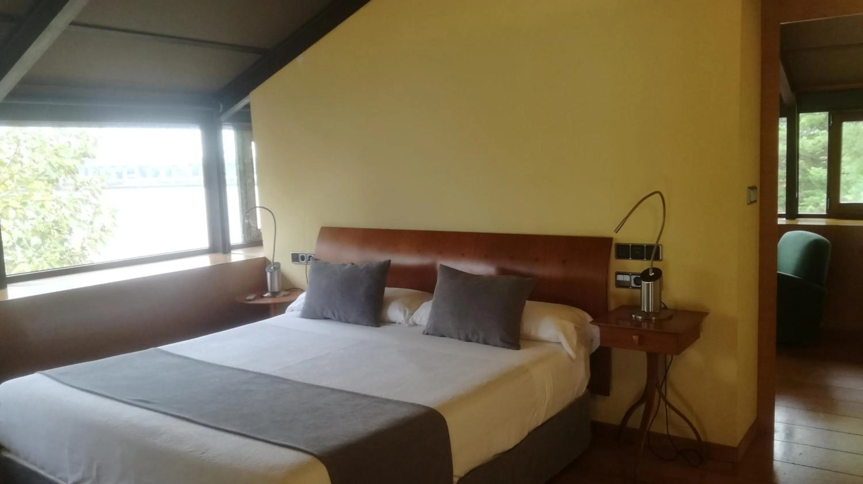 Bed in Pazo da Merced