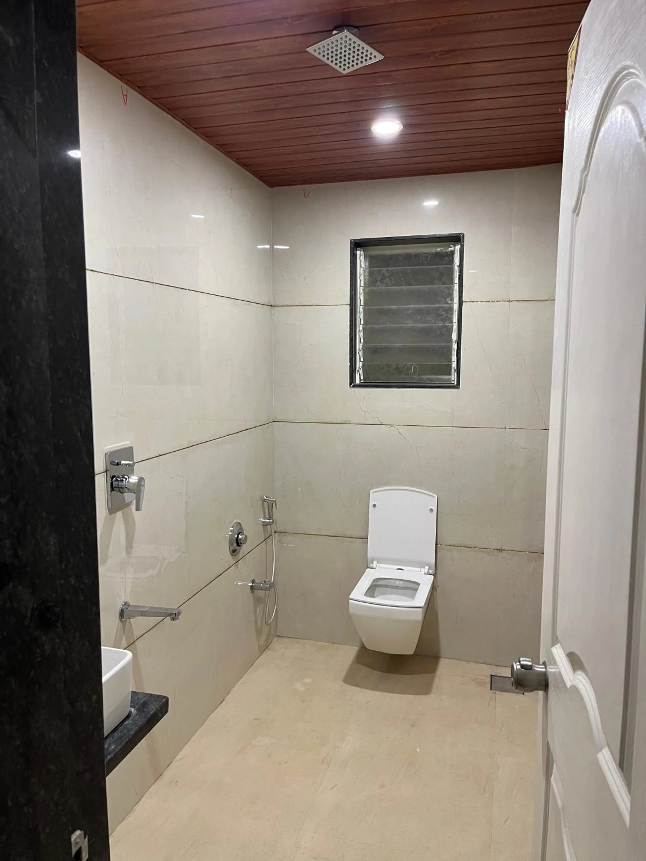 Bathroom in Hotel Jeet Paradise