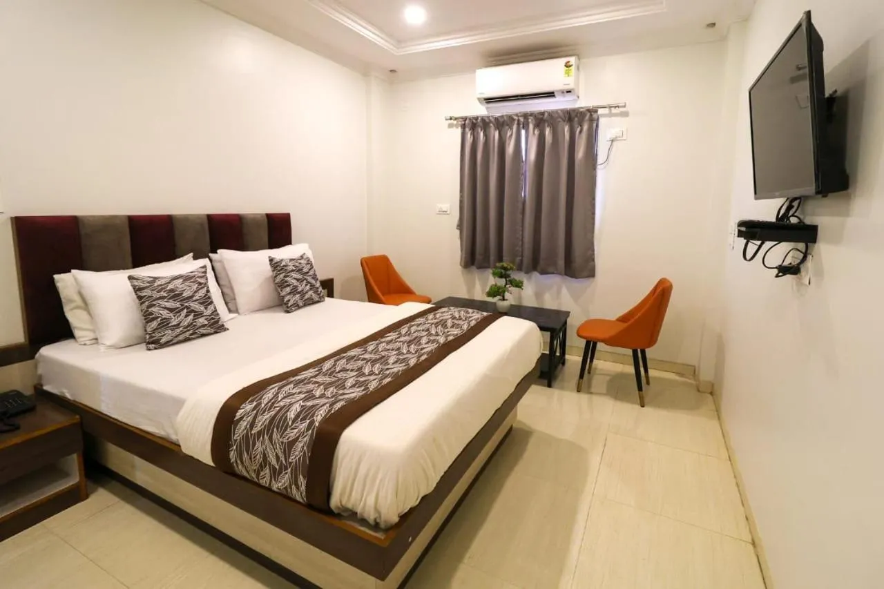 Photo of the whole room, Bed in Hotel Jeet Paradise