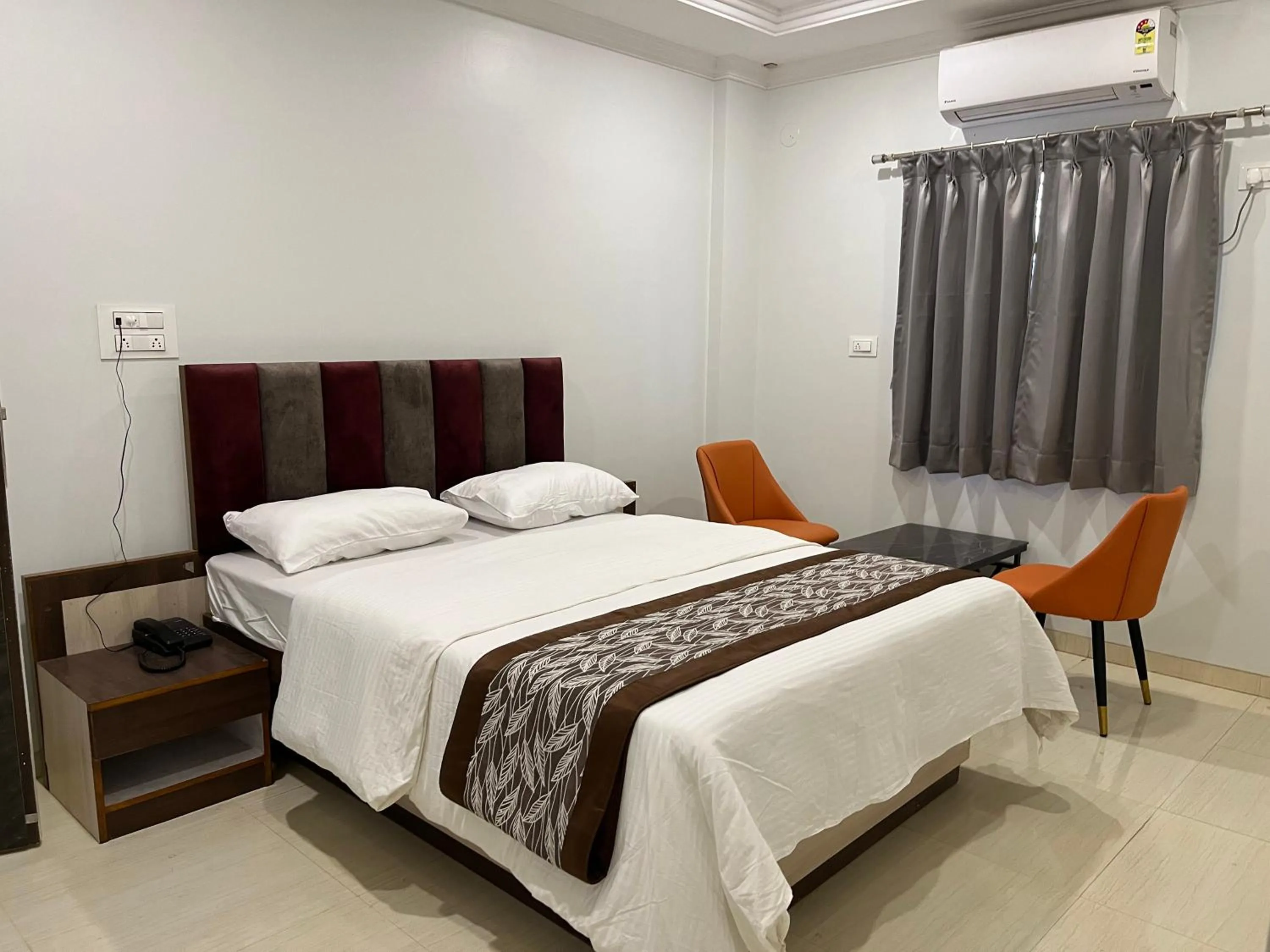 Photo of the whole room, Bed in Hotel Jeet Paradise
