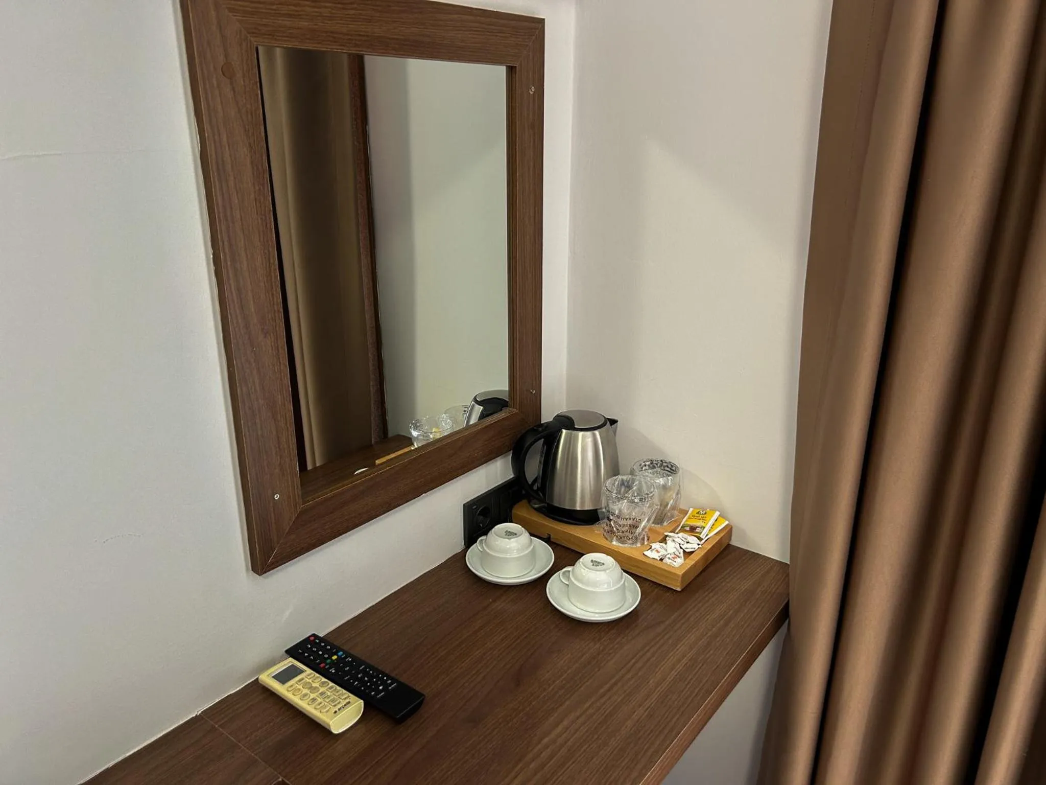 Coffee/tea facilities in Gulluk Life Hotel