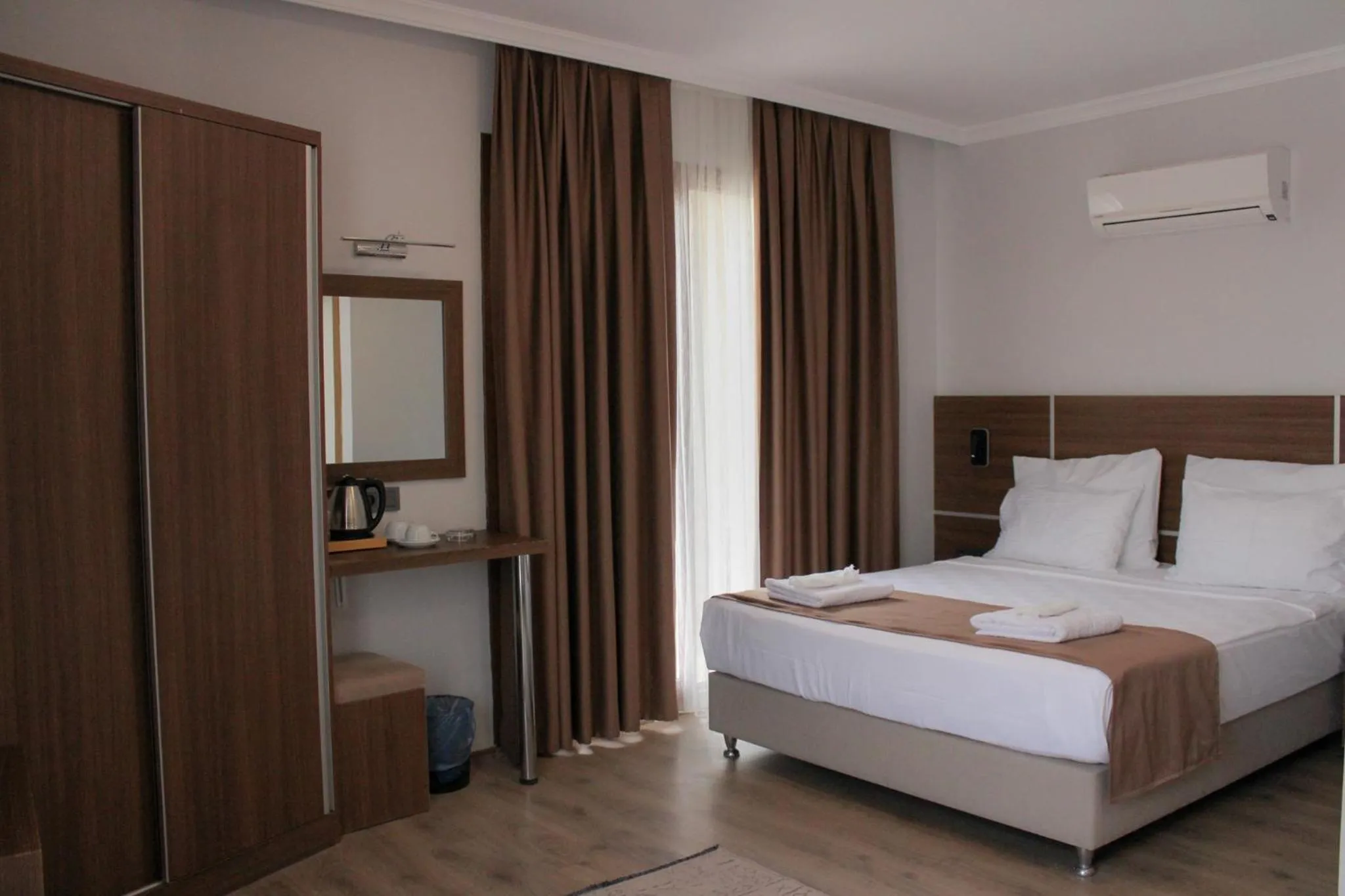 Bedroom, Bed in Gulluk Life Hotel