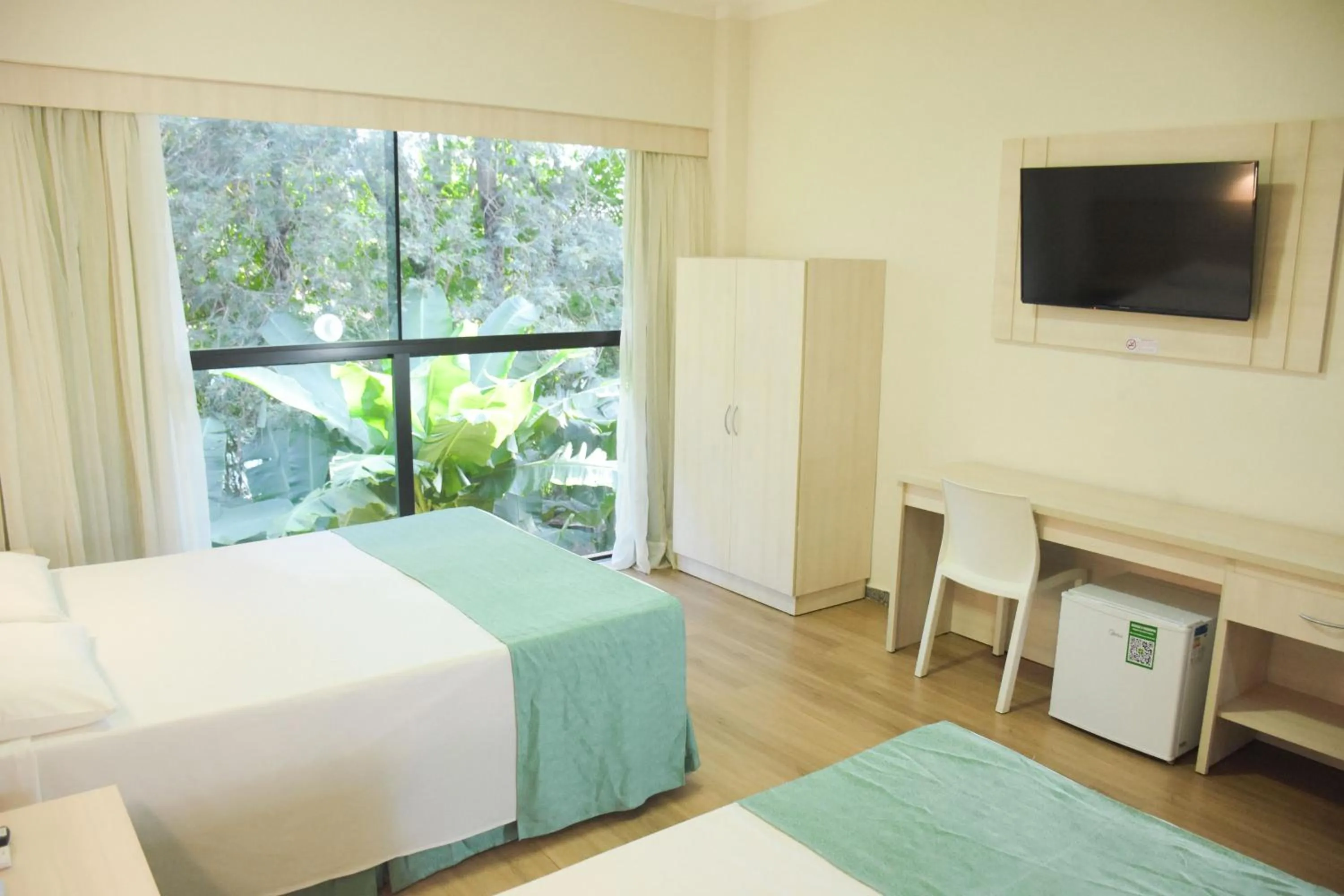 Photo of the whole room, Bed in Hotel Nacional Inn Foz do Iguaçu