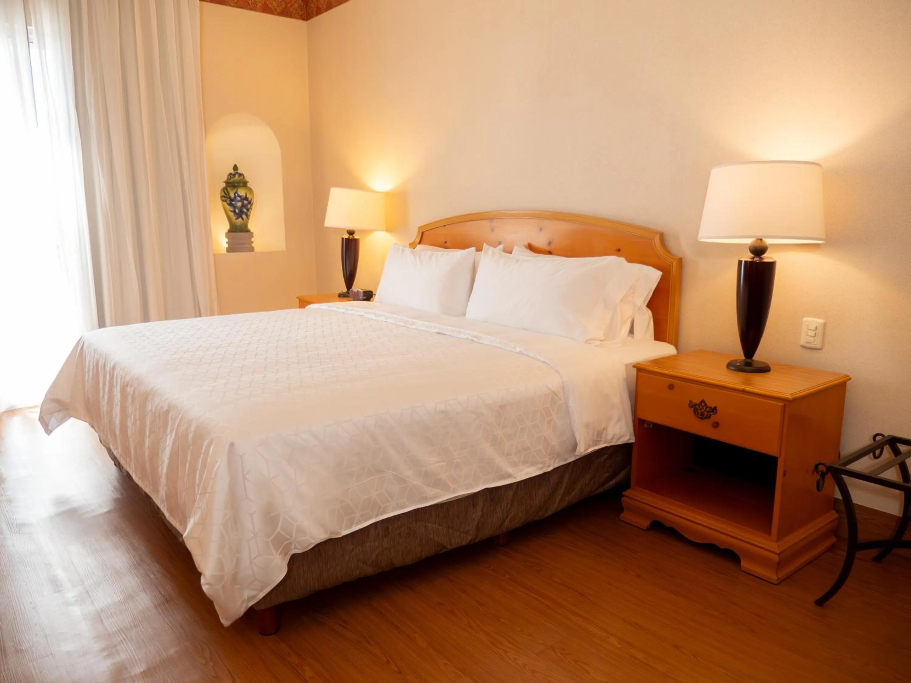 Bedroom, Bed in Holiday Inn Express Silao-Aeropuerto Bajio by IHG