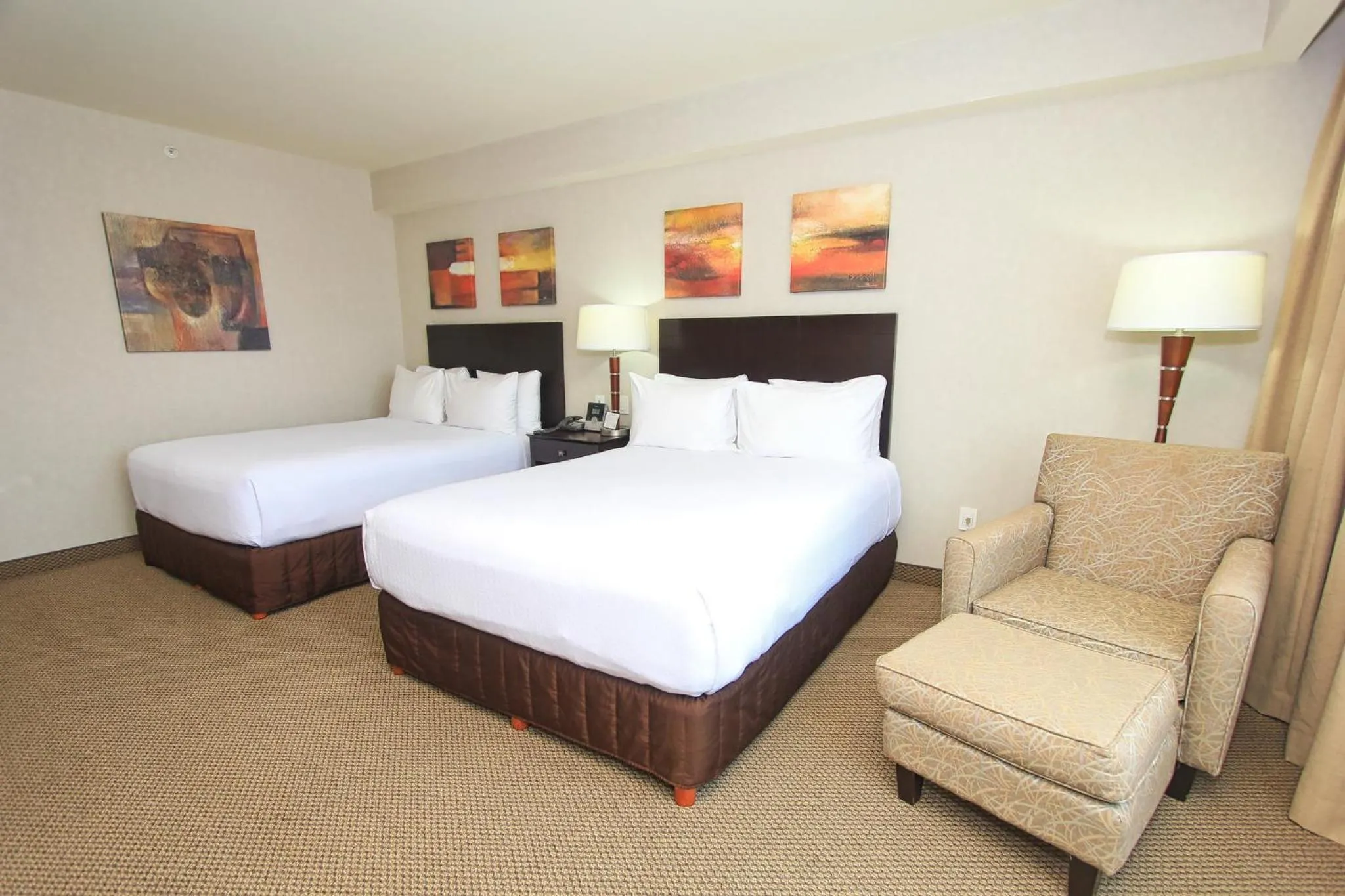 Photo of the whole room, Bed in Crowne Plaza Leon by IHG