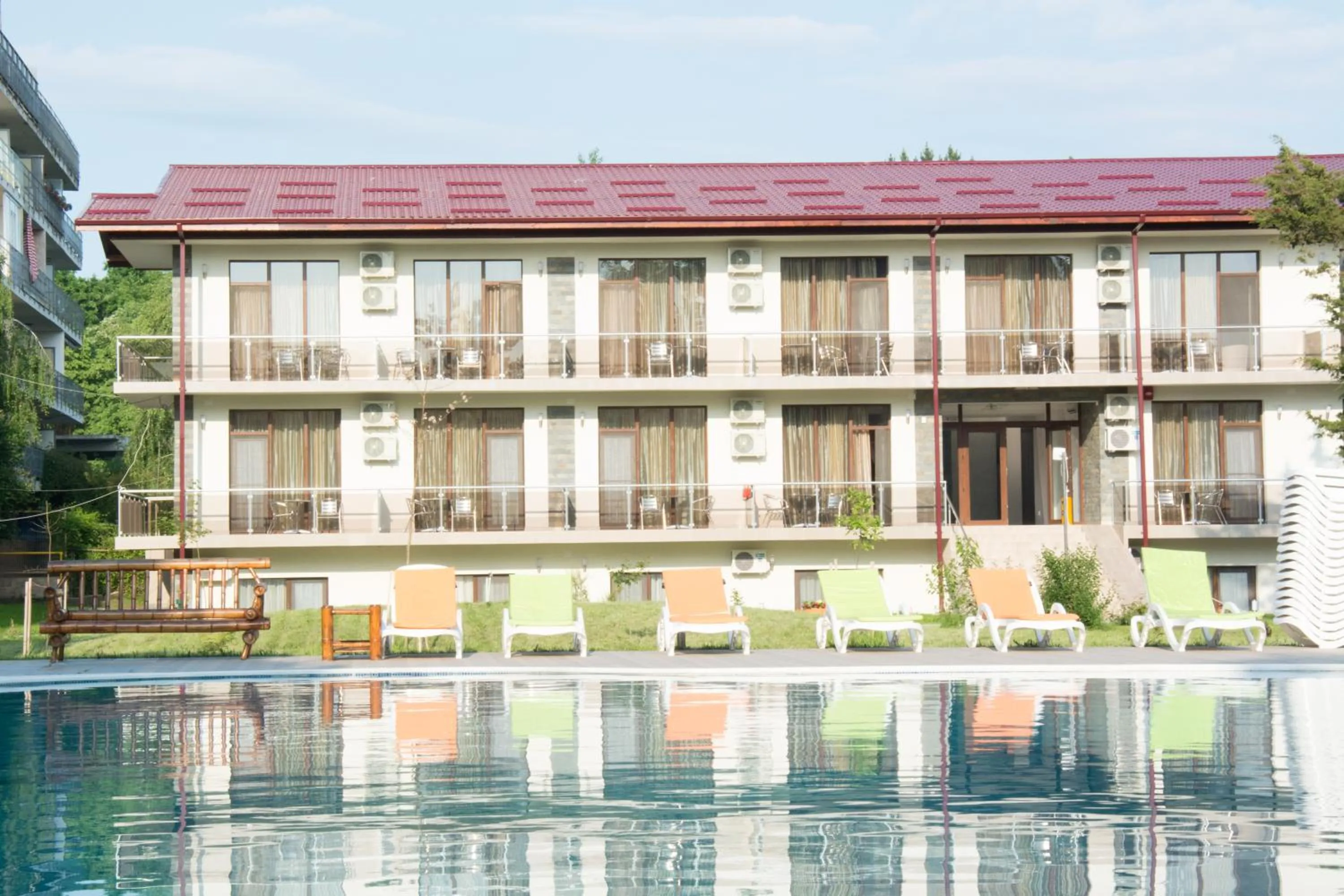 Swimming pool in Q Hotel