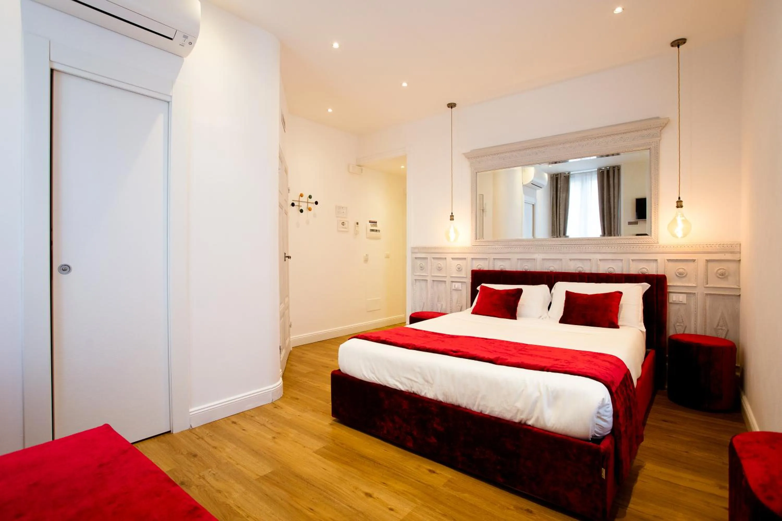 Bedroom, Bed in Atmosfere Guest House - Cinque Terre e La Spezia