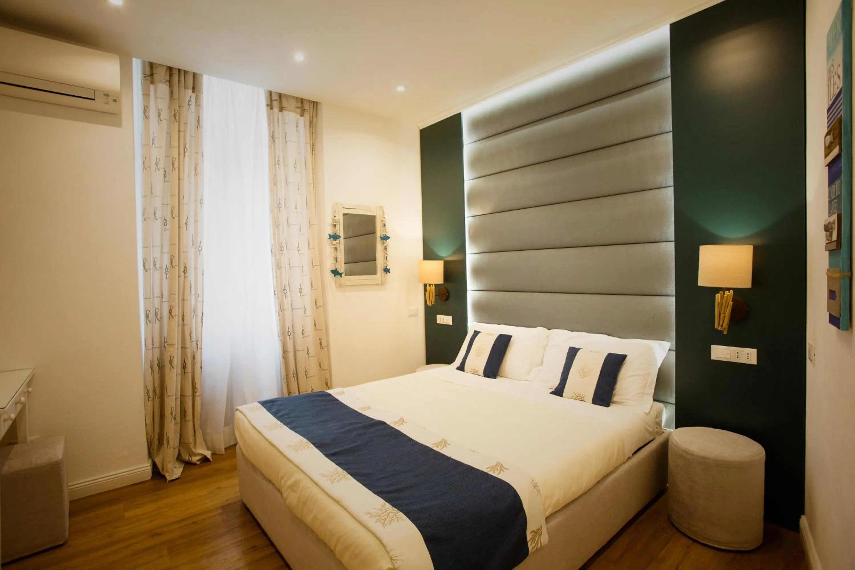 Bedroom, Bed in Atmosfere Guest House - Cinque Terre e La Spezia