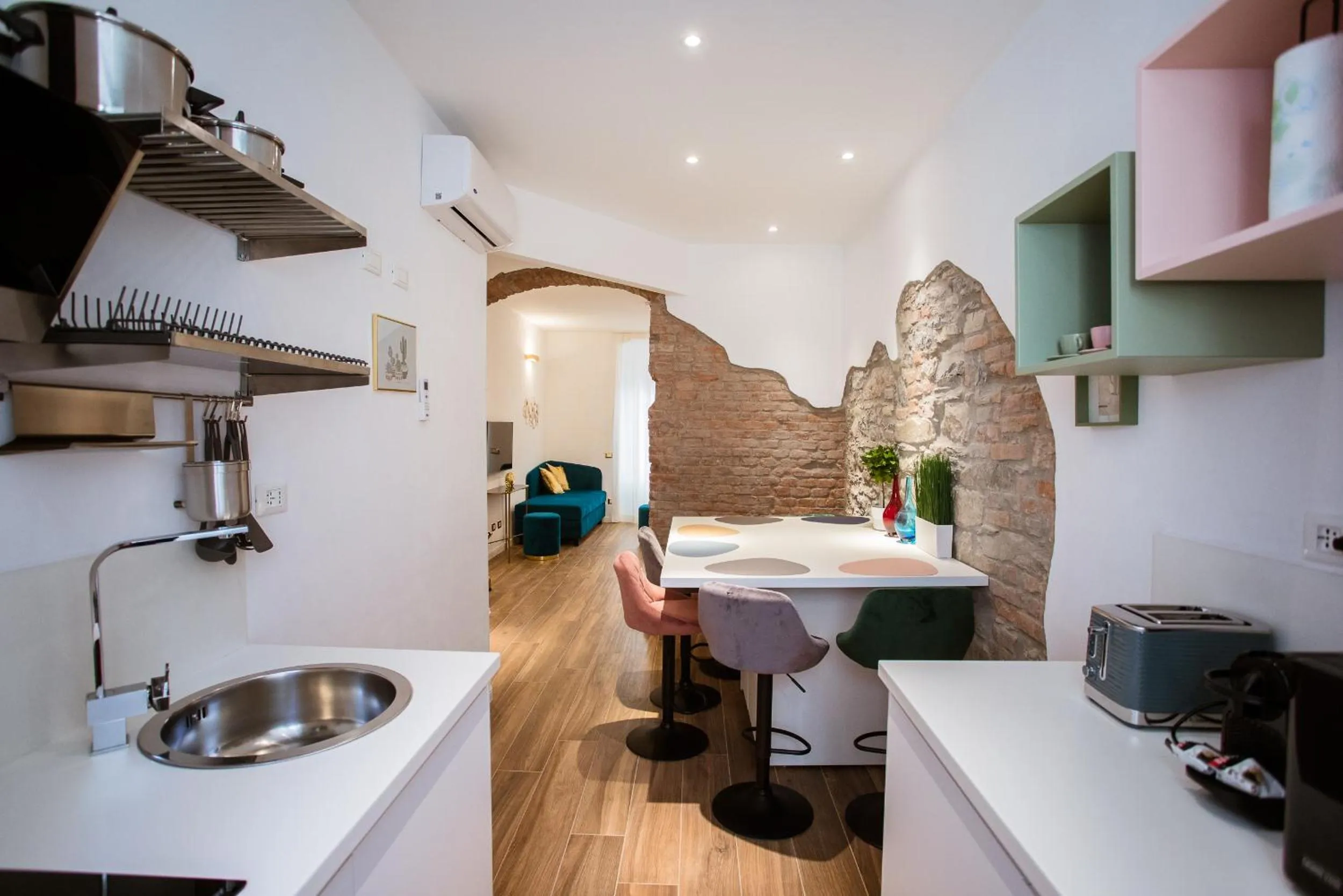 Kitchen or kitchenette in Atmosfere Guest House - Cinque Terre e La Spezia