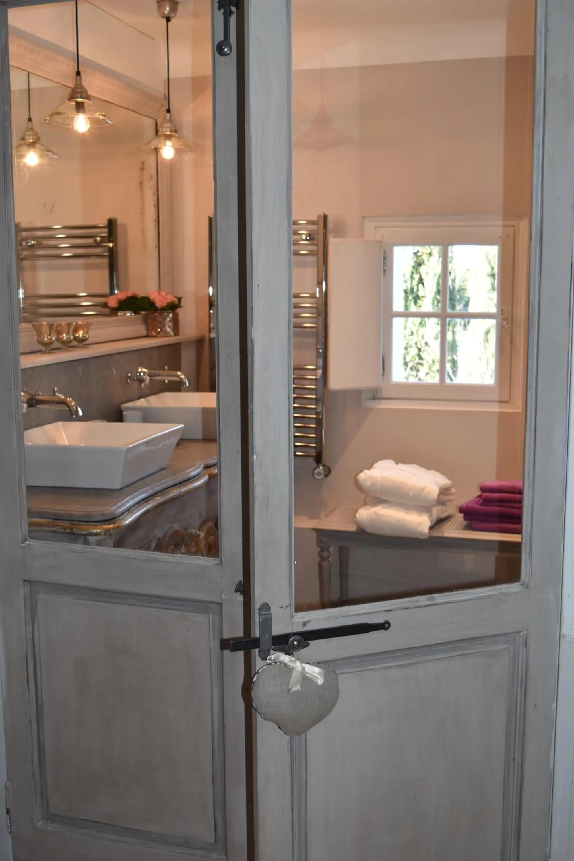 Bathroom in Le Clos de Lucie