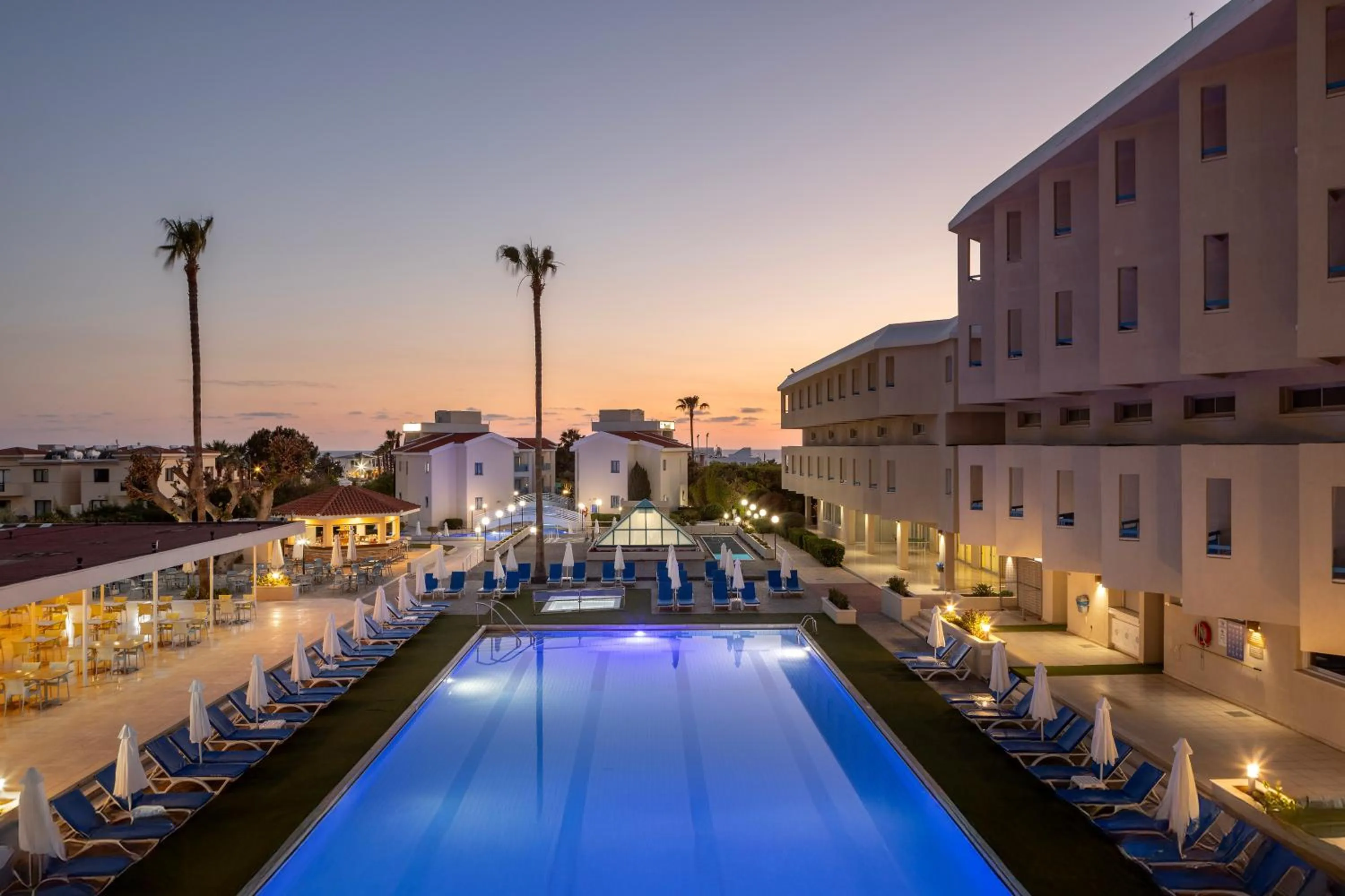 Property building in Kissos Hotel